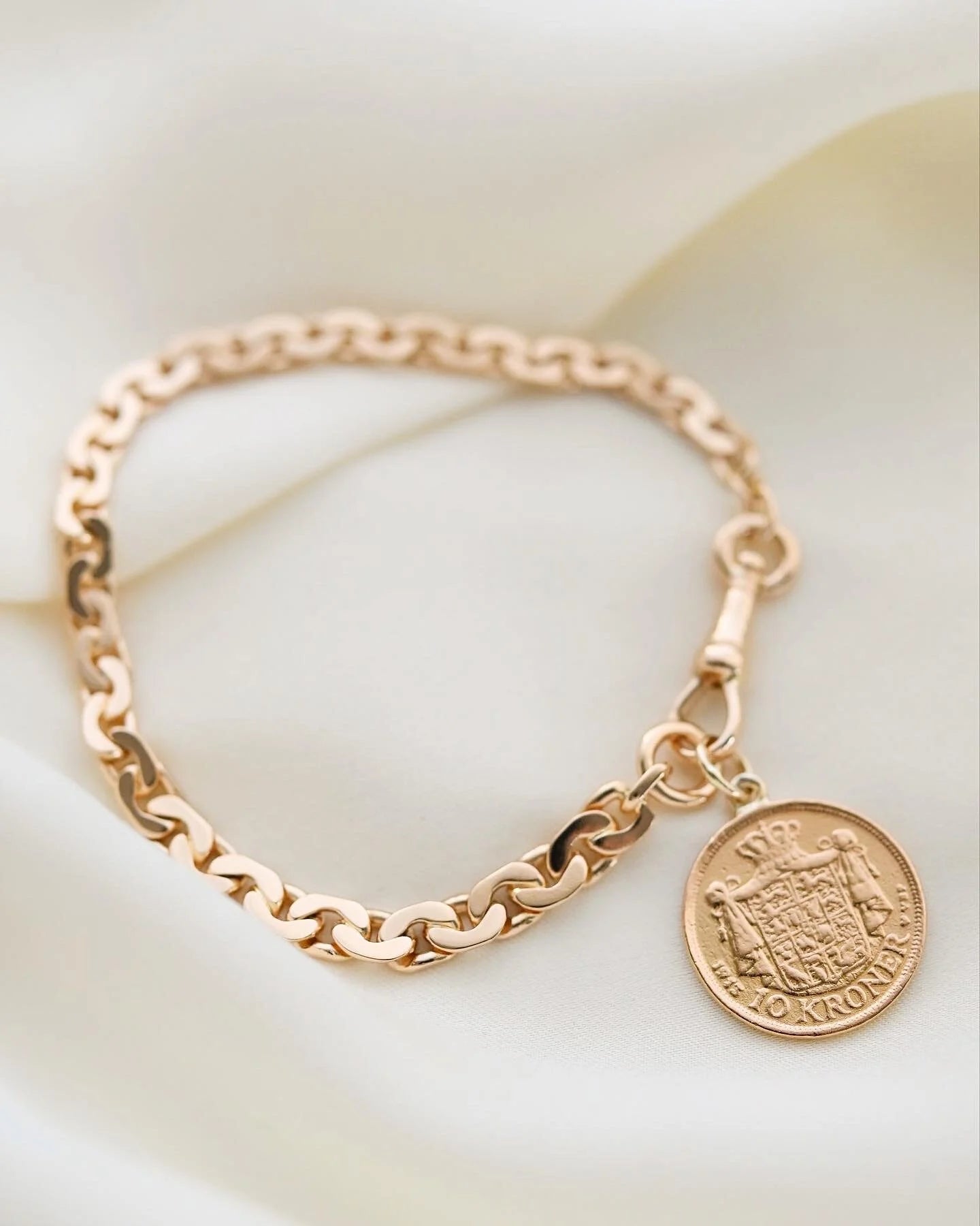 Antique Watch Chain Bracelet w Danish Coin 18-22K Gold 1913