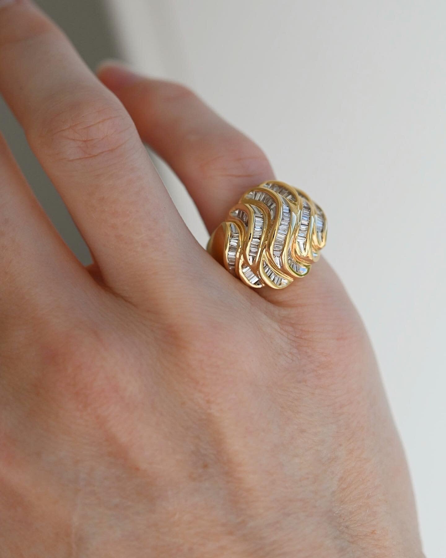 Big Bold Italian Diamond Bomb Ring Baguette Cut Diamonds 18K Gold 1980