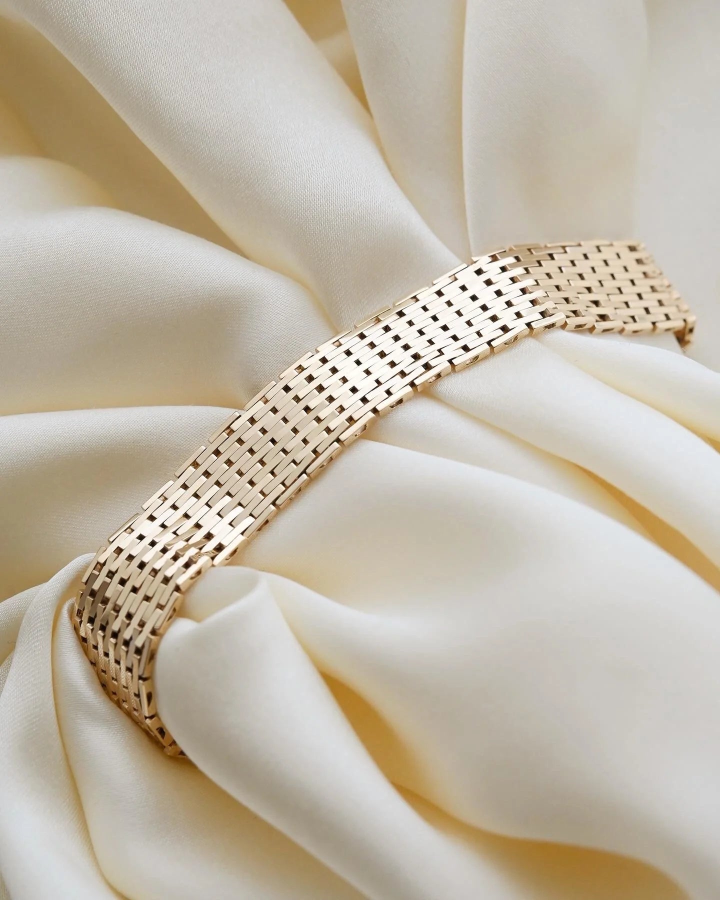 Showstopping Danish Vintage Bracelet Dream by Preben Carl Larsen 1963 14K Gold
