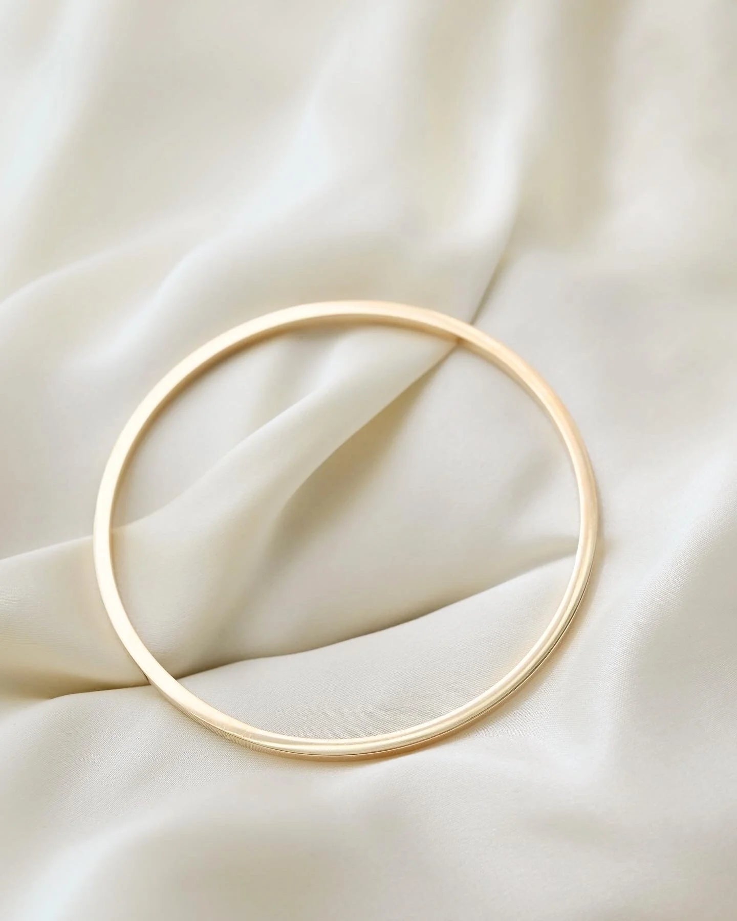 Timeless Perfect Solid 17 Grams Bangle 14K Gold