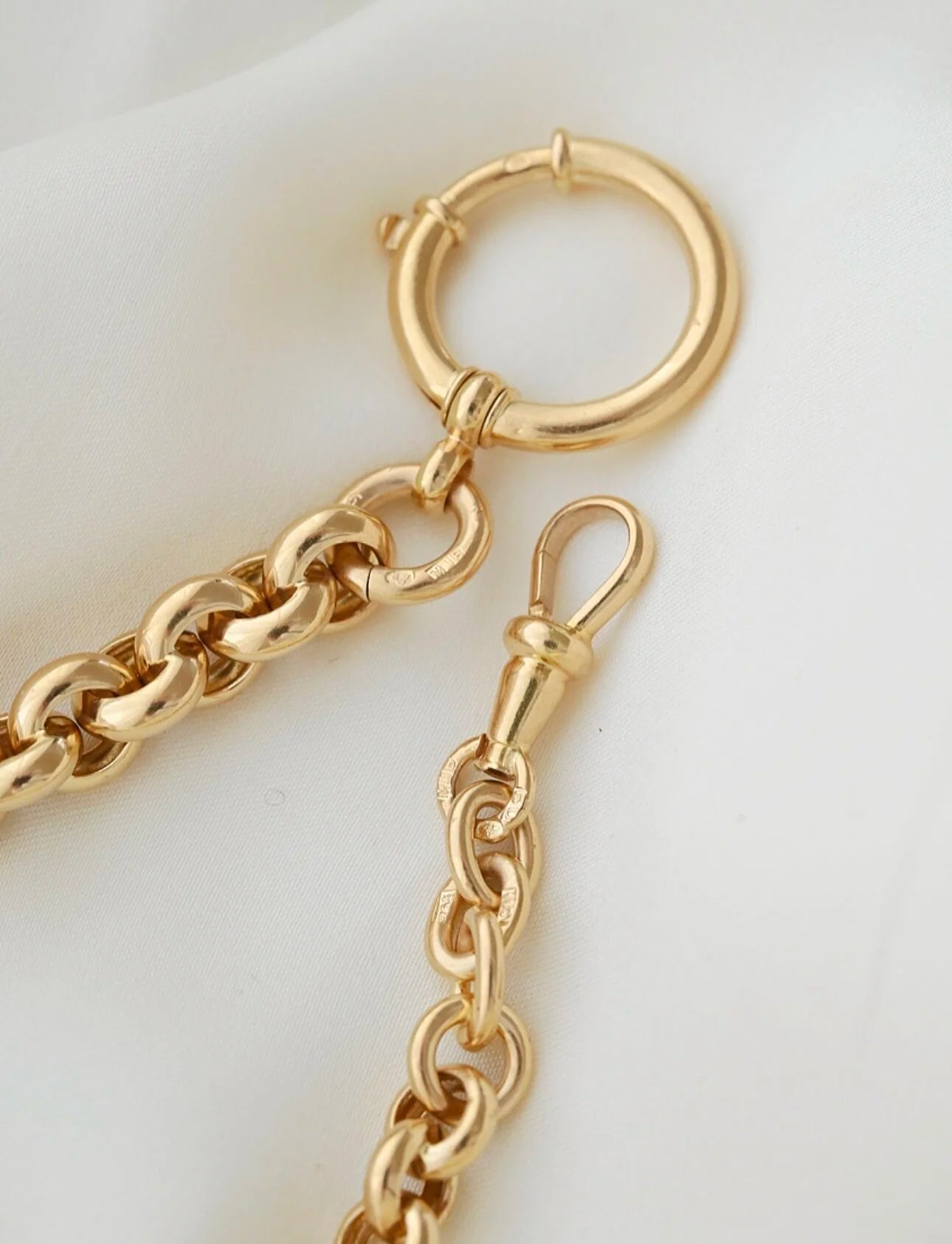 Sublime Rare Vintage Belcher Link Watch Chain 18K Gold