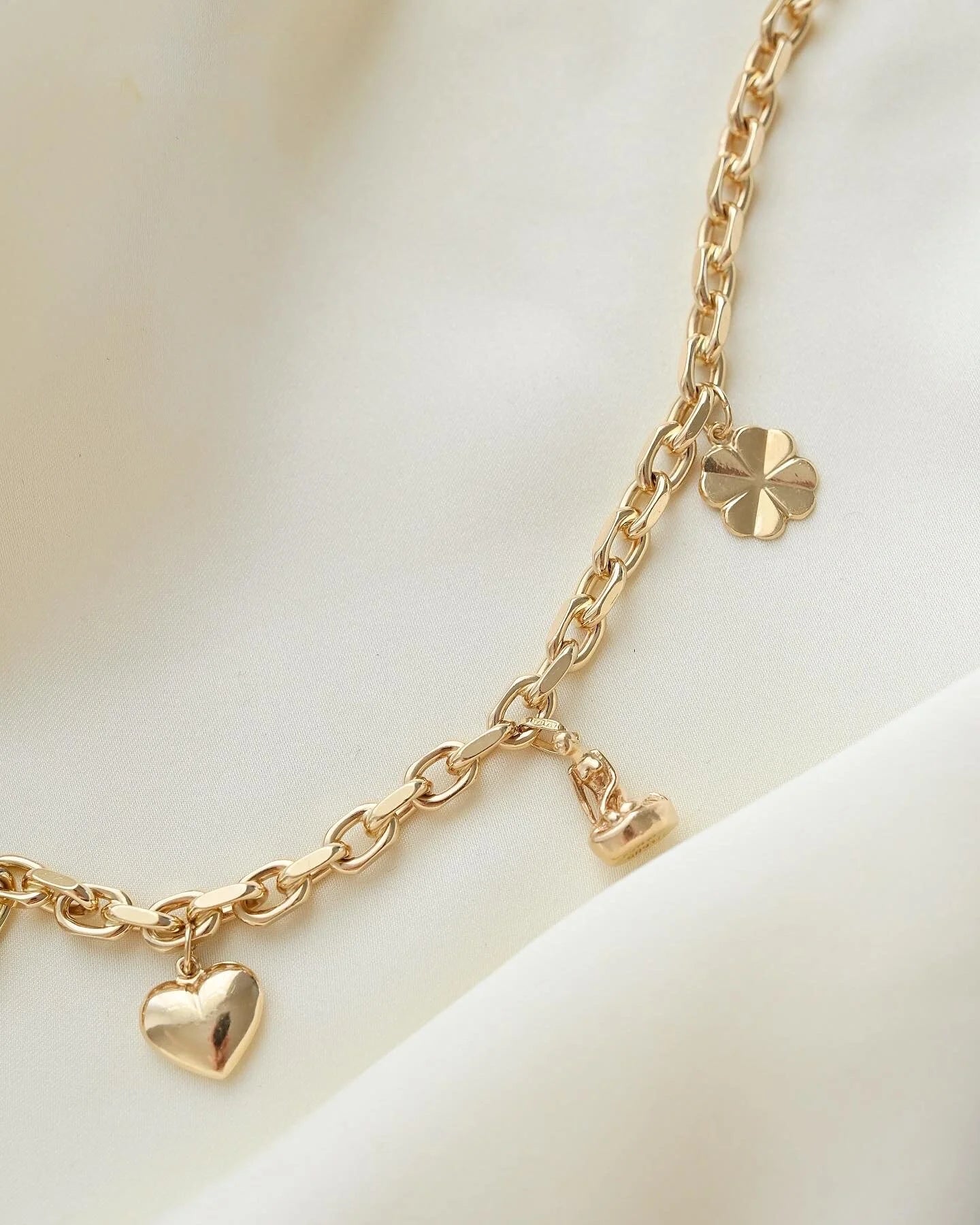 Cute 26 Grams Chunky Danish Vintage Charm Bracelet 14K Gold 1980