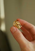 Sculptural Golden Ribbon Vintage Ring 18K Gold