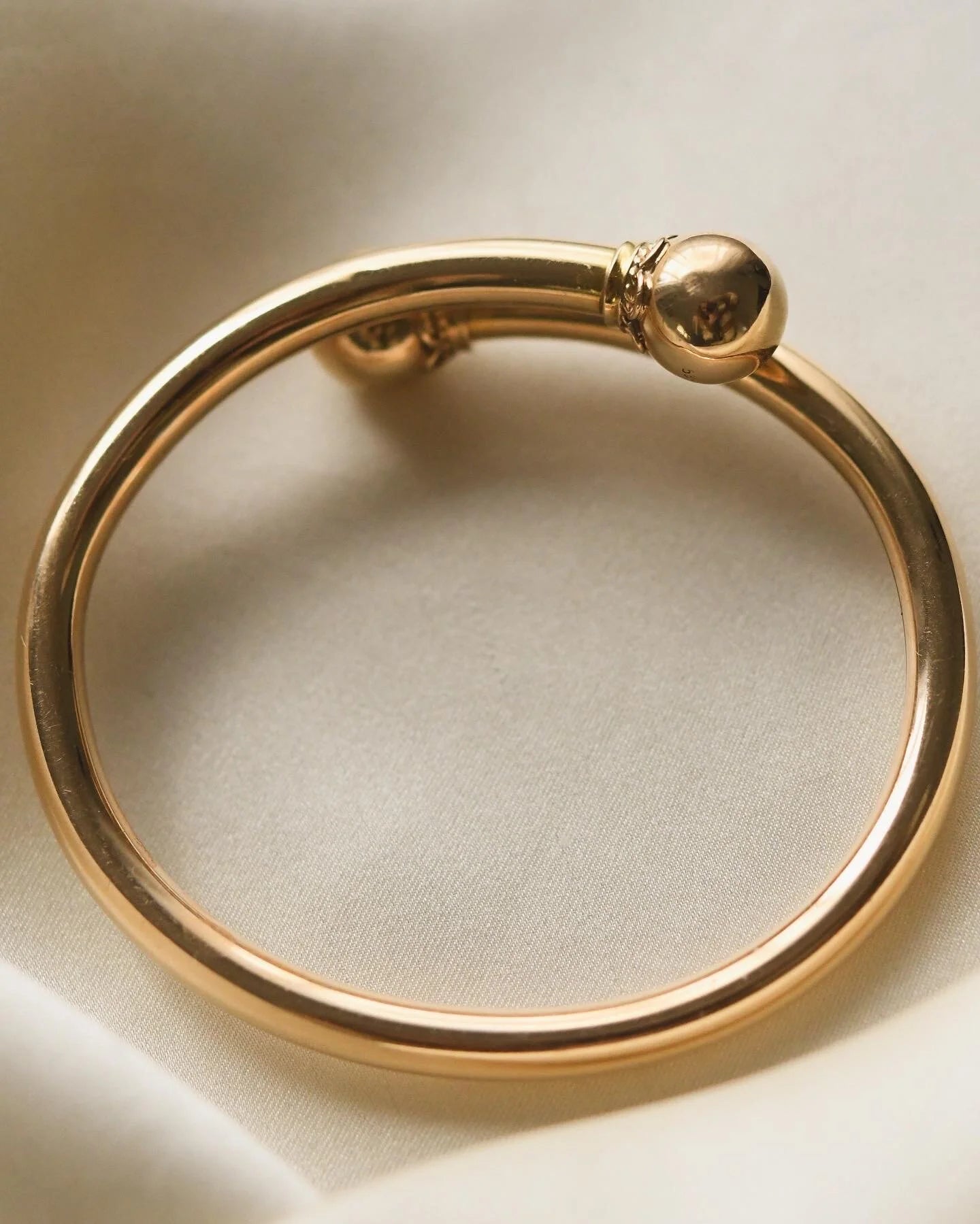 Unique Antique Bangle 14K Gold 1930s