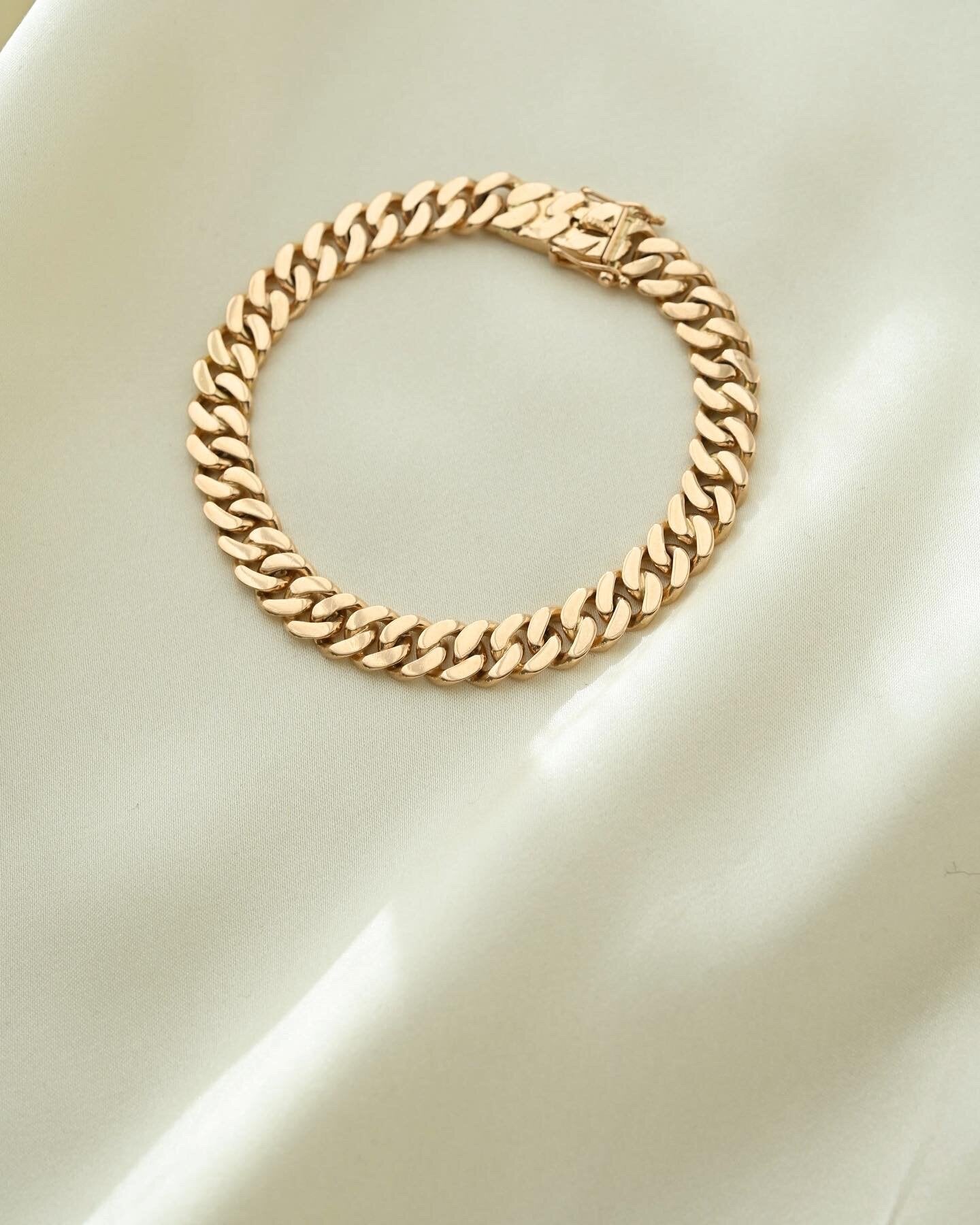 Rosy Toned 1963 Curb Link Bracelet 18K Gold
