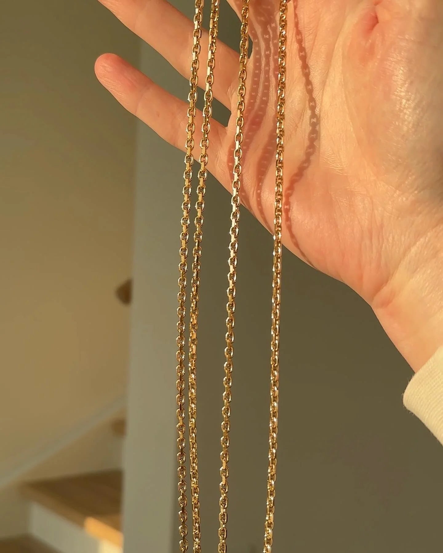 Magical 23.75 Inches Vintage Anchor Link Chain 14K Gold Denmark