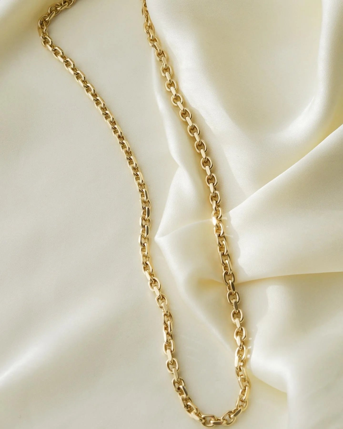 From Personal Collection! Vintage Anchor Chain 5mm 14K Gold 1970s