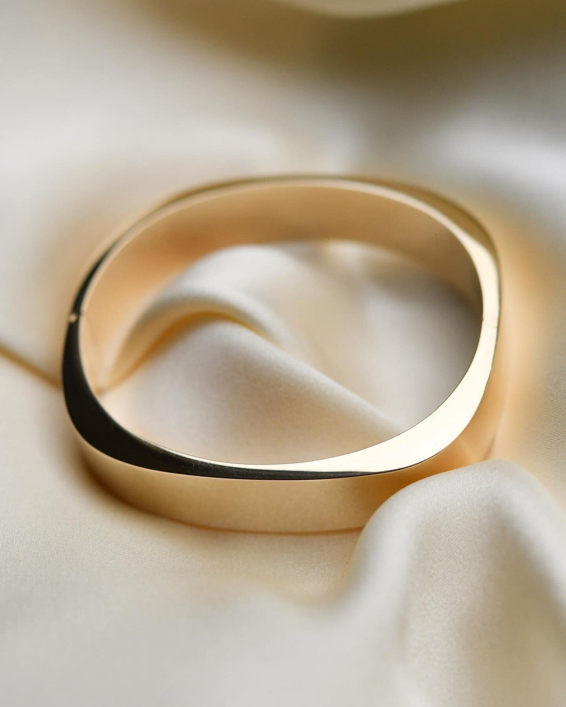 Smaller Sized Vintage Dream Bracelet w Angled Edges 14K Gold