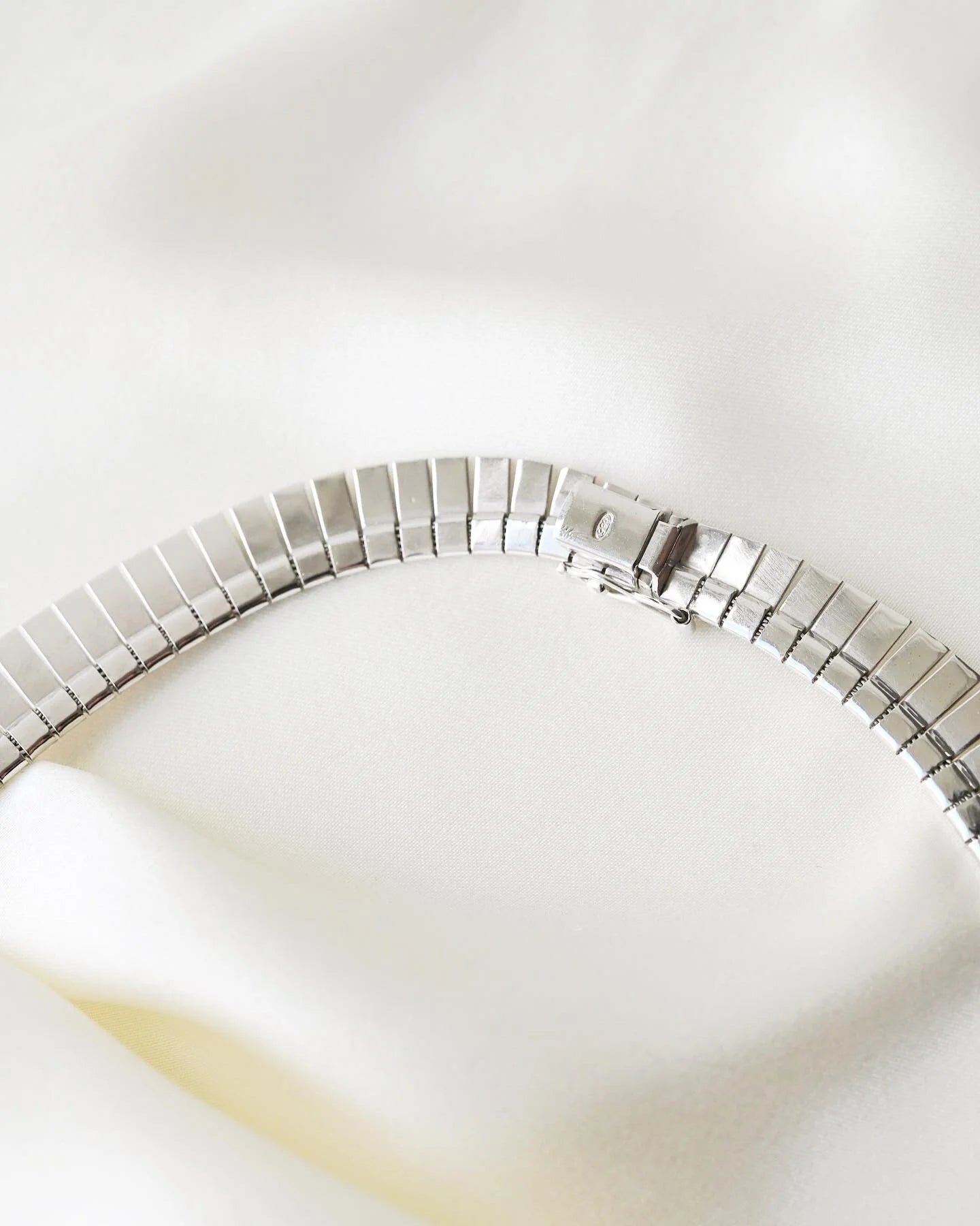 Amazing Sexy Textured Vintage Silver Collar 1960