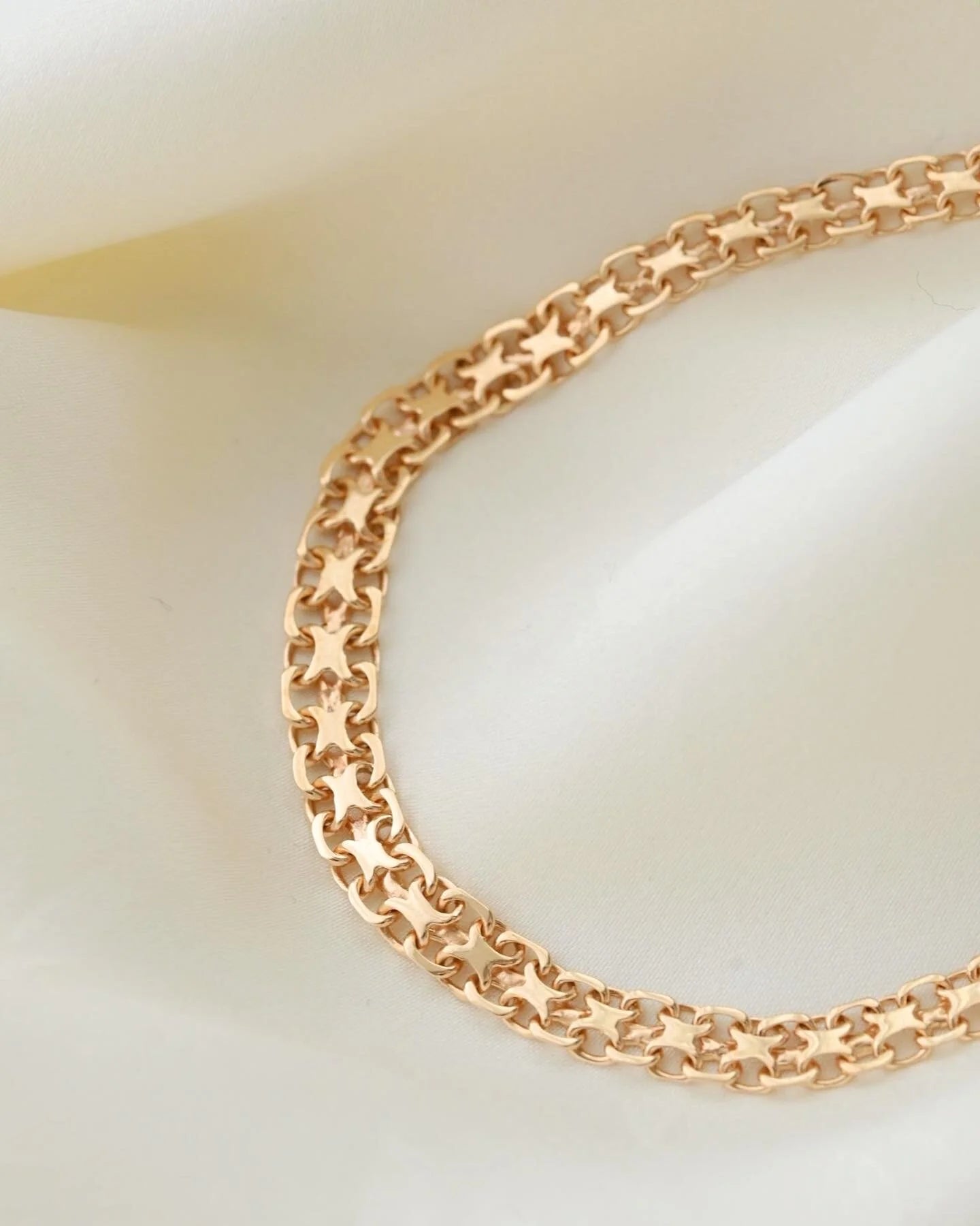 Beautiful Vintage Chain By BE Franzen 18K Gold 1960