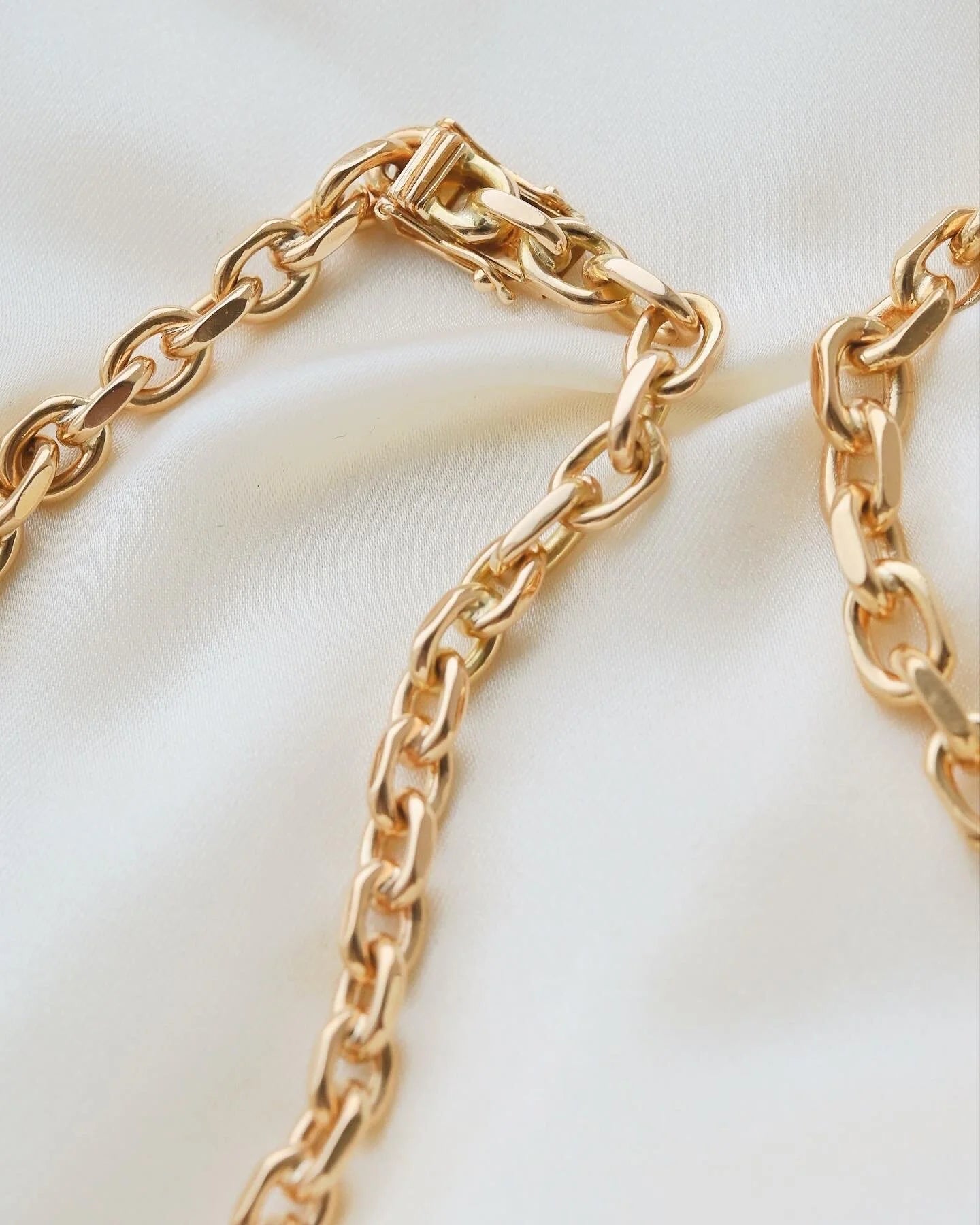 Amazing Swedish Vintage Anchor Bracelets 18K Gold
