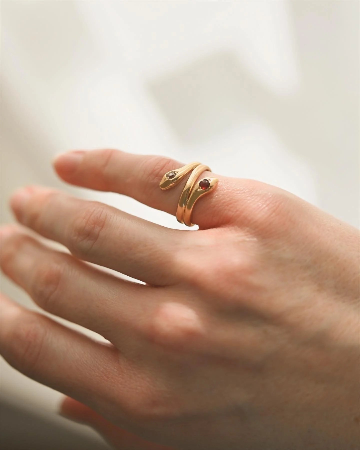 Antique Serpent Ring Garnet and Diamond 18K Gold 1923