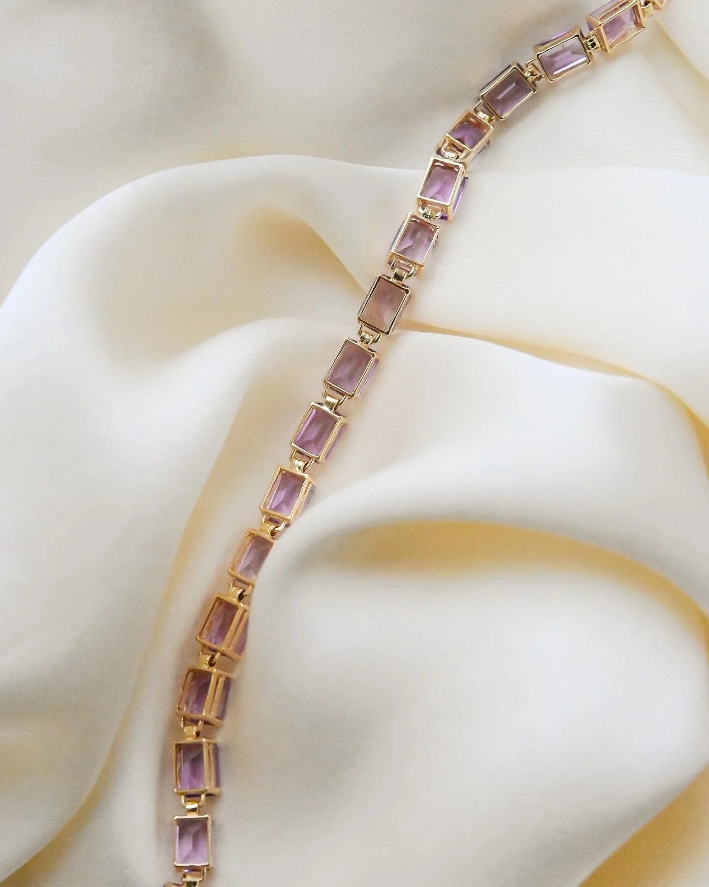 Insane Vintage Amethyst Bracelet 18K Gold
