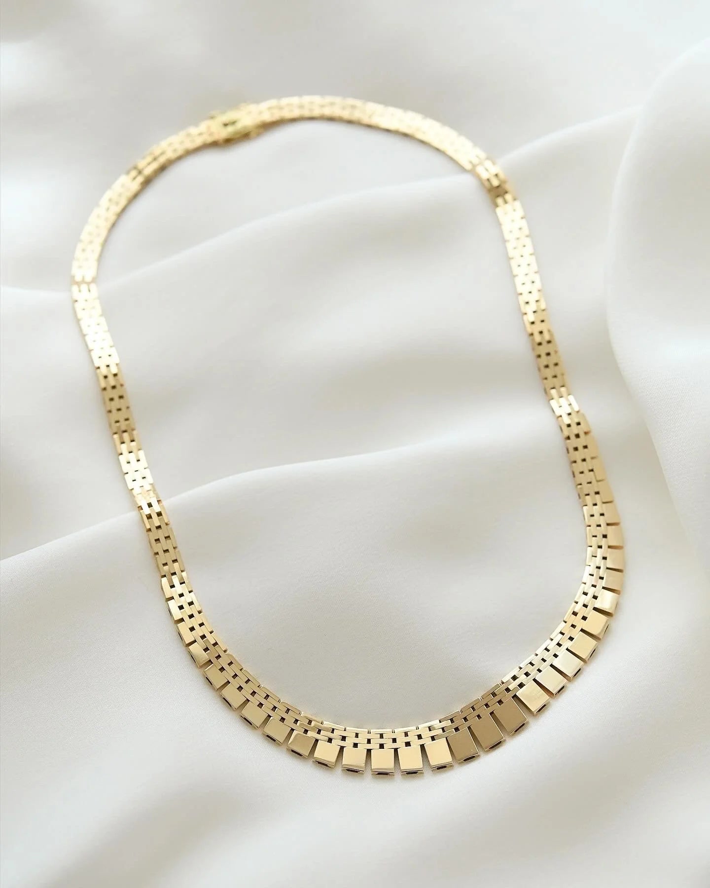 Perfect Sexy Cleopatra Necklace 29 GRAMS! 14K Gold 1960s