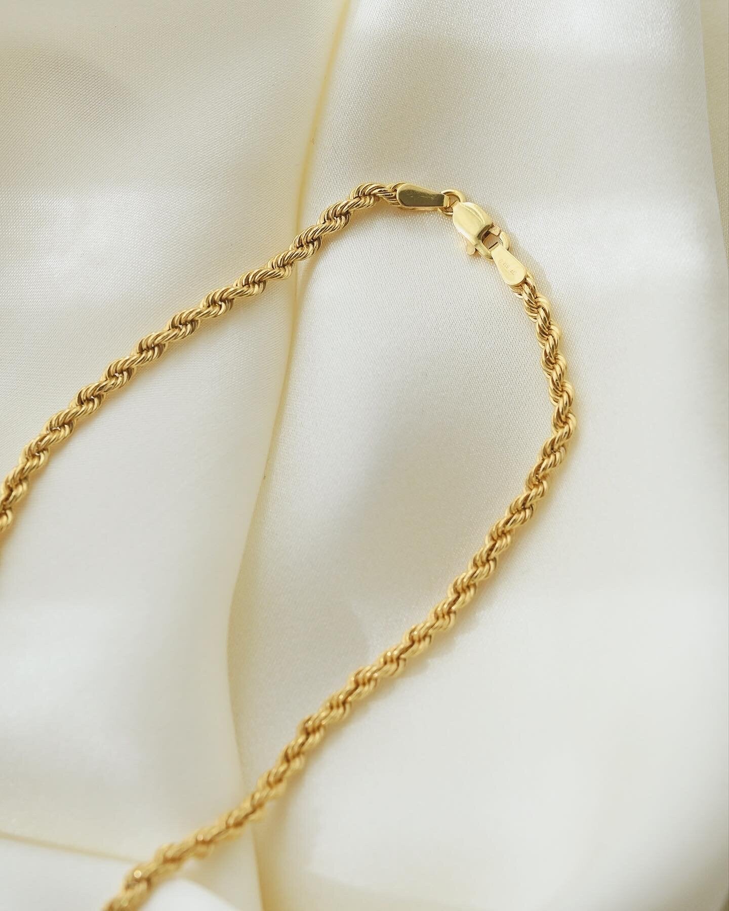 Perfect Italian Vintage Rope Chain 18K Gold