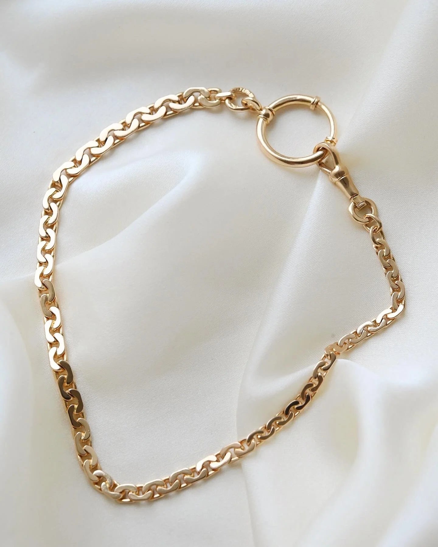 Antique Virola Link Watch Chain 18K Gold 1937