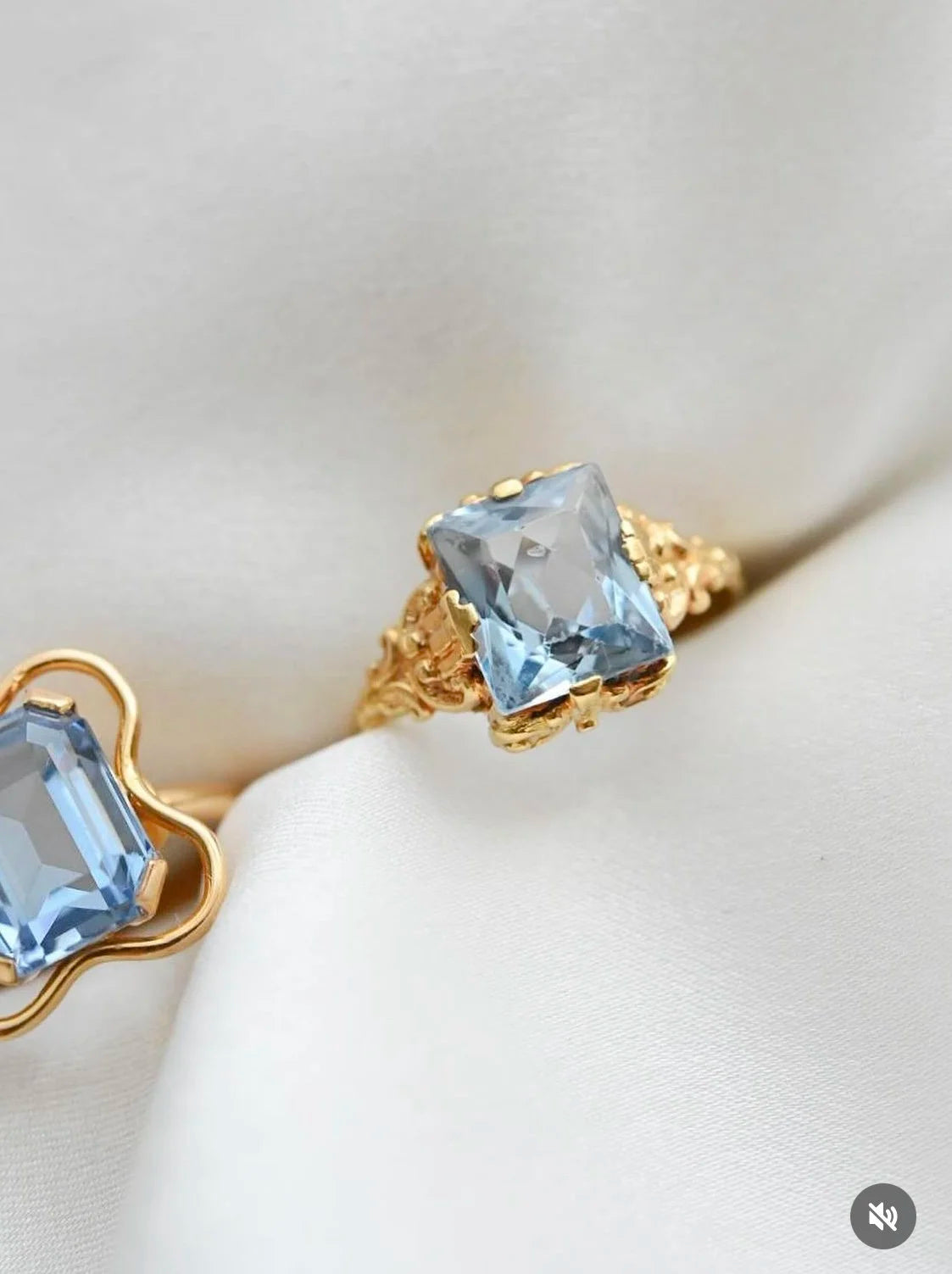 Amazing Antique Romantic Ornament Spinel Ring 18K Gold