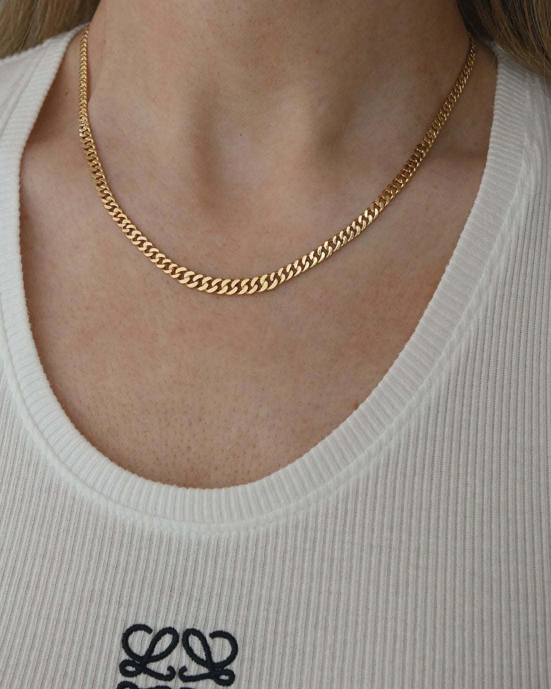 Cute Classic Curb w Puffy Heart 18K Gold 1955