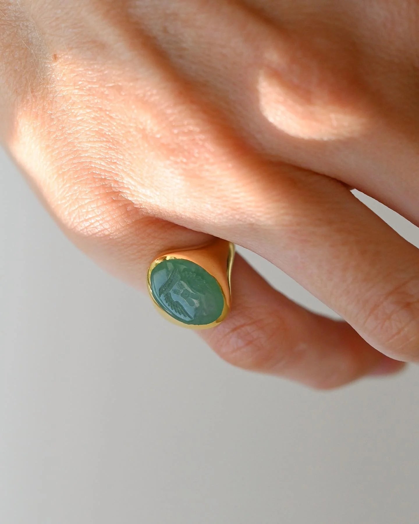 Rare Chrysoprase Signet Ring 18K Gold 1970