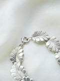 Shinmering Special Vintage Leaf Bracelet Silver