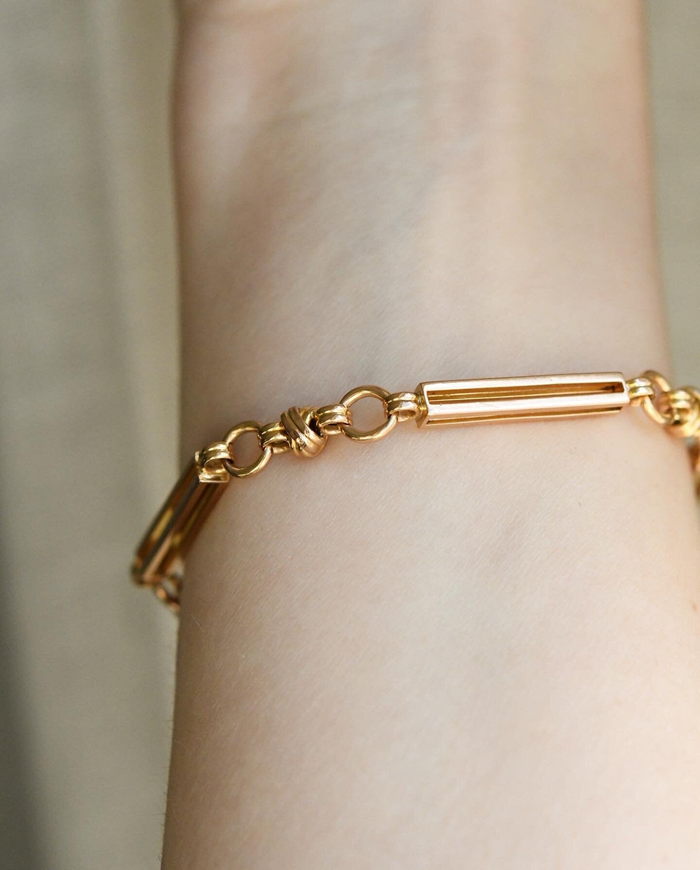 Gorgeous Antique Watch Chain Bracelet 18K Gold