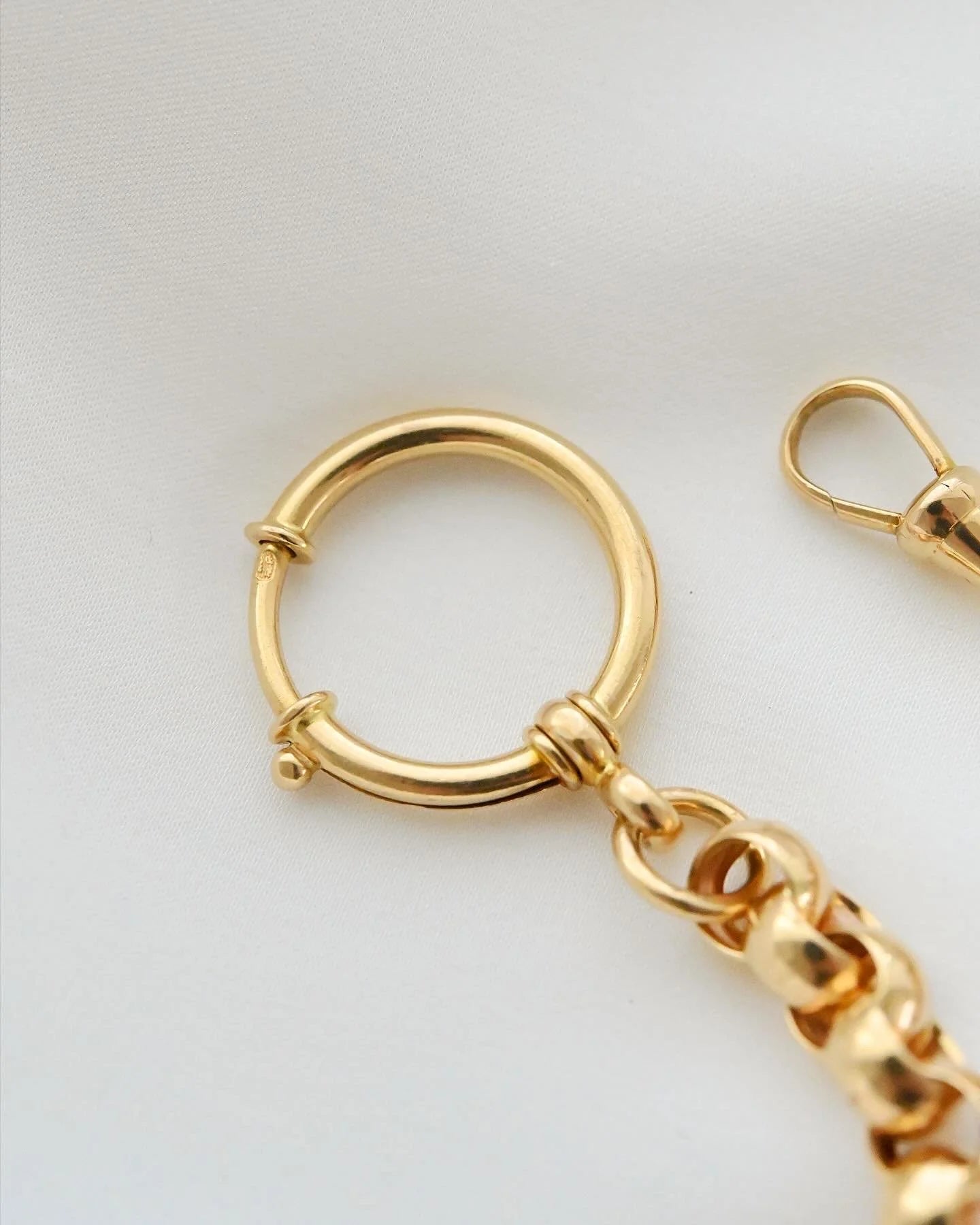 Stunning Antique Watch Chain Bracelet 18K Gold Beg 1900 Free Downsizing