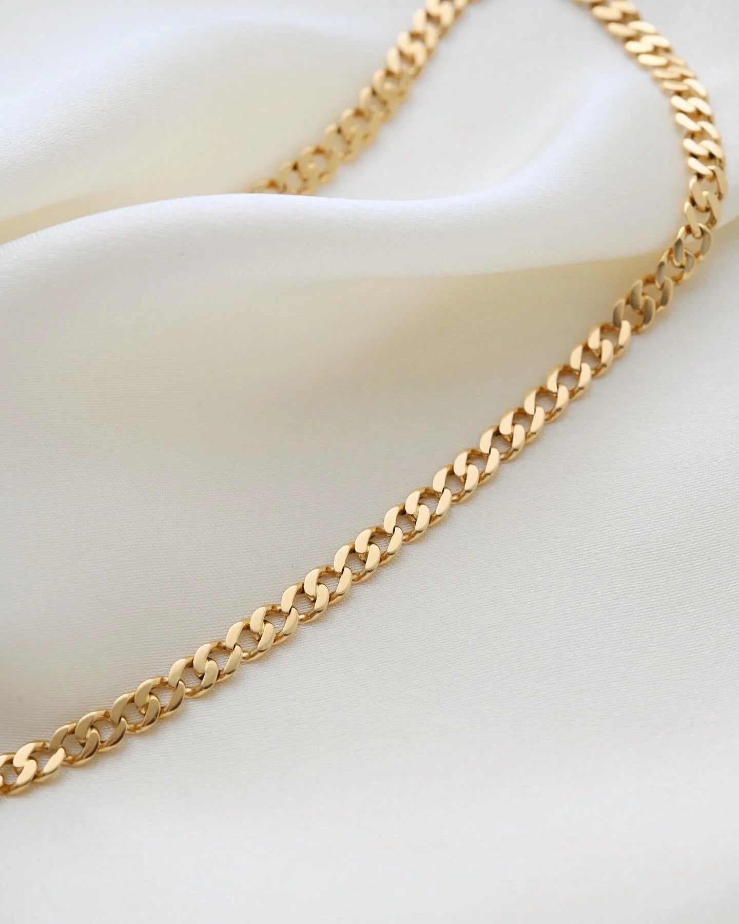 Rare 17 Inches Antique Watch Chain w Dog Clip 18K Gold 1934