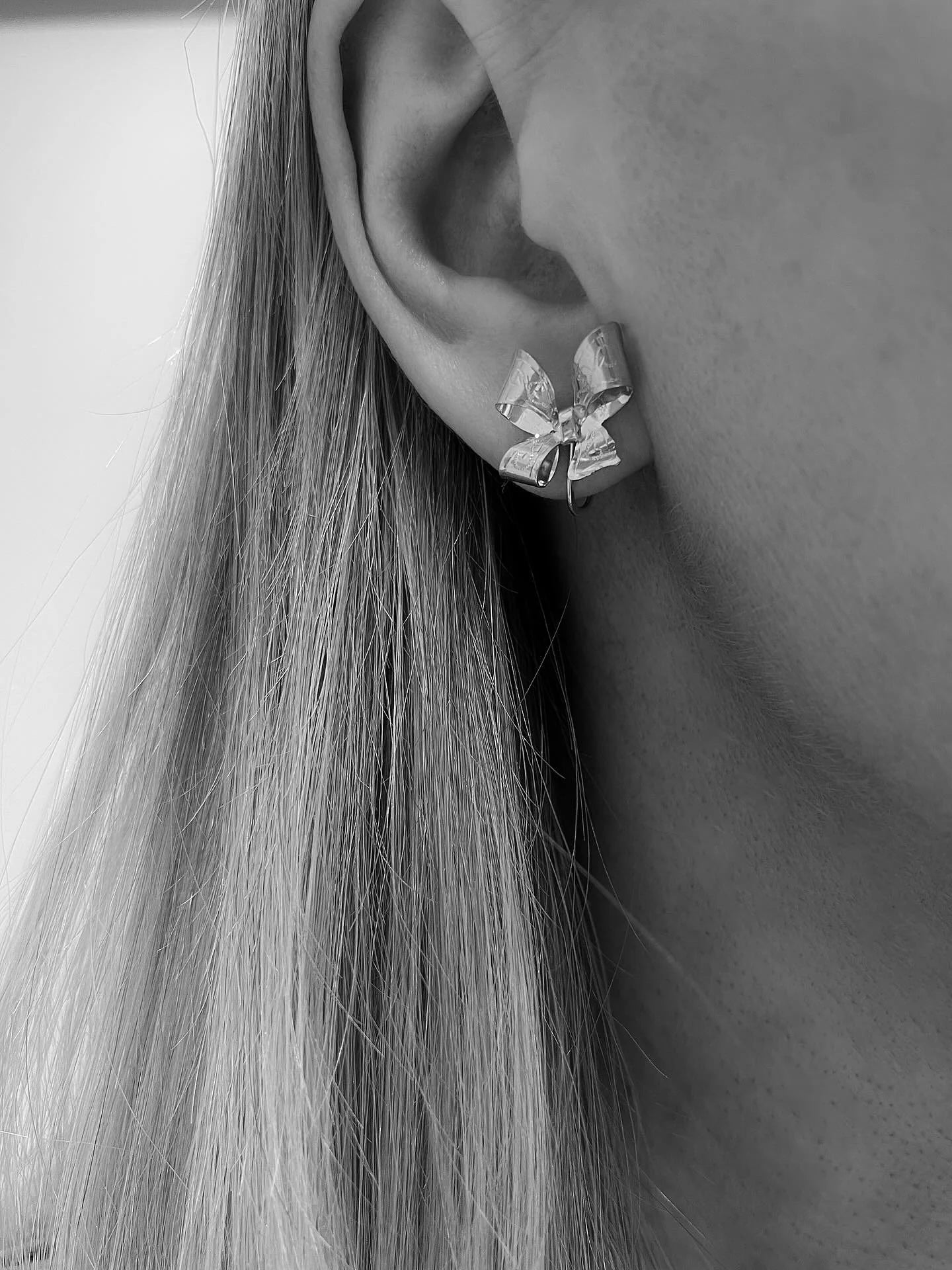 Precious Bow Earrings Vintage 1950s Sweden Fully Marked 18K Gold