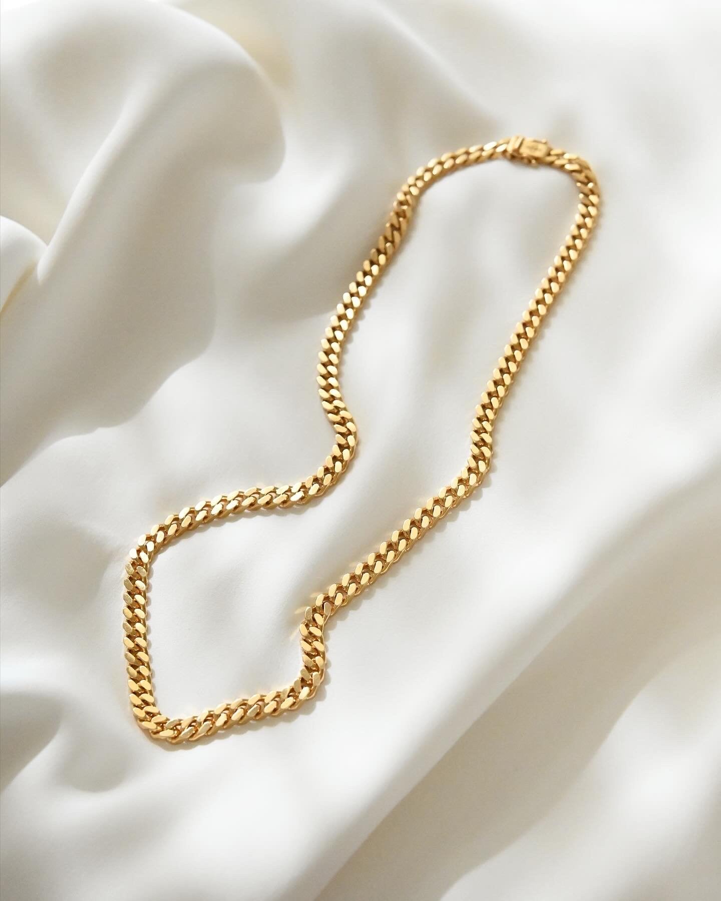 The Ultra Heavy Curb Link Dream Vintage Chain 18K Gold