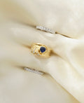 Vintage Sapphire Heart Diamond 18K Hold 1970s