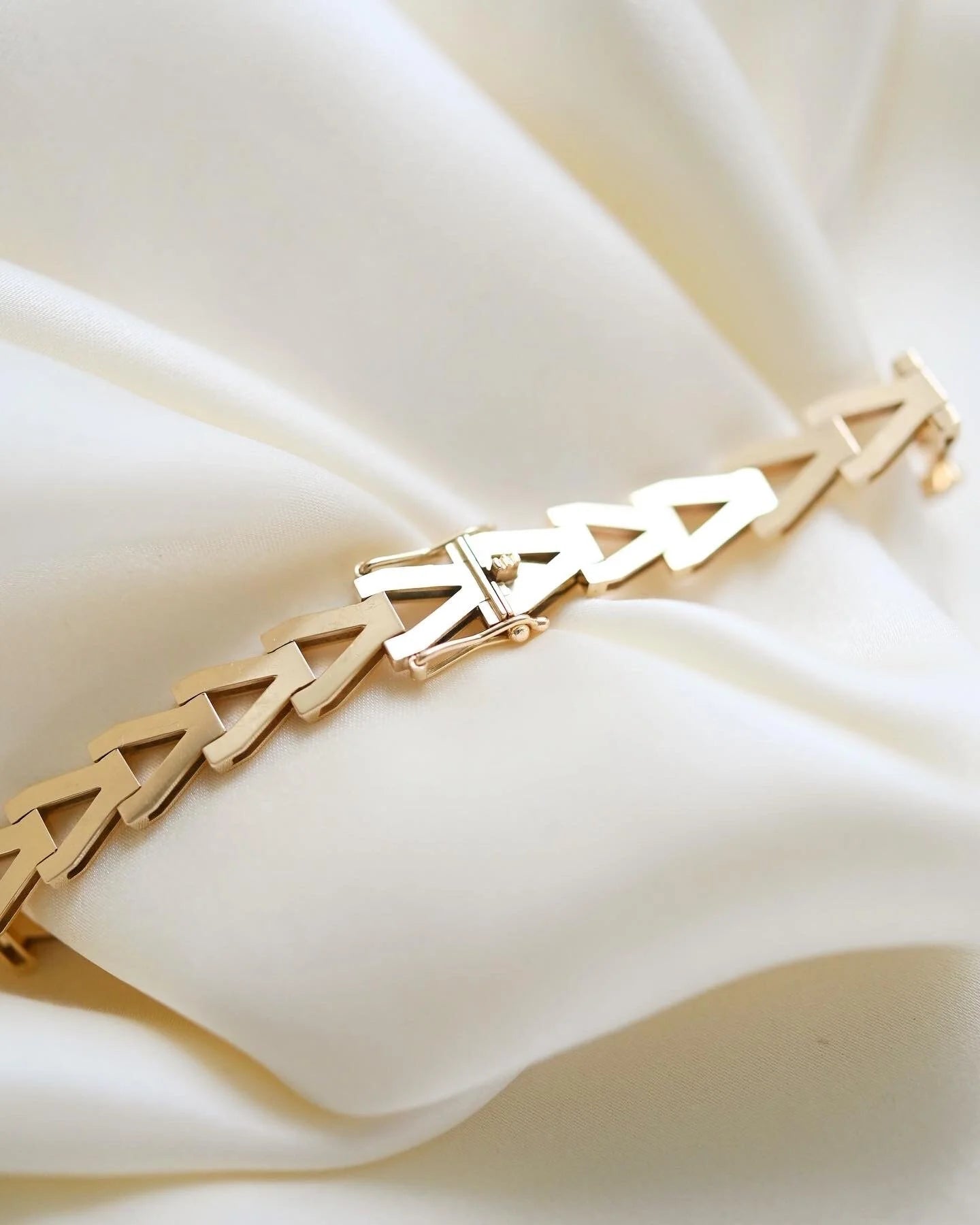 Vintage Jumbo Bracelet by Danish Willy Junget 14K Gold 1960