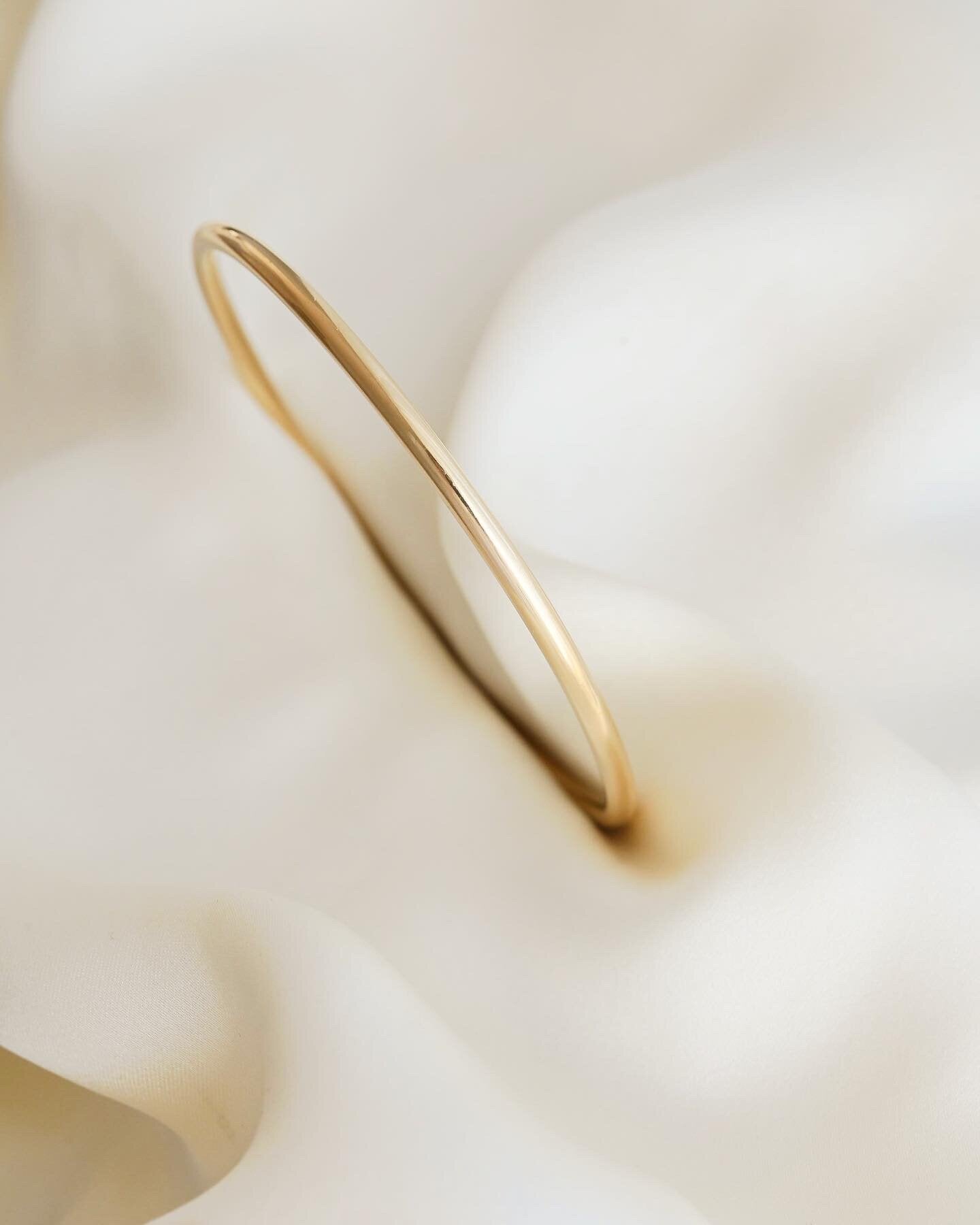 Third and last! SUPERB Danish Vintage Bangle Solid Through and Through 14K Gold