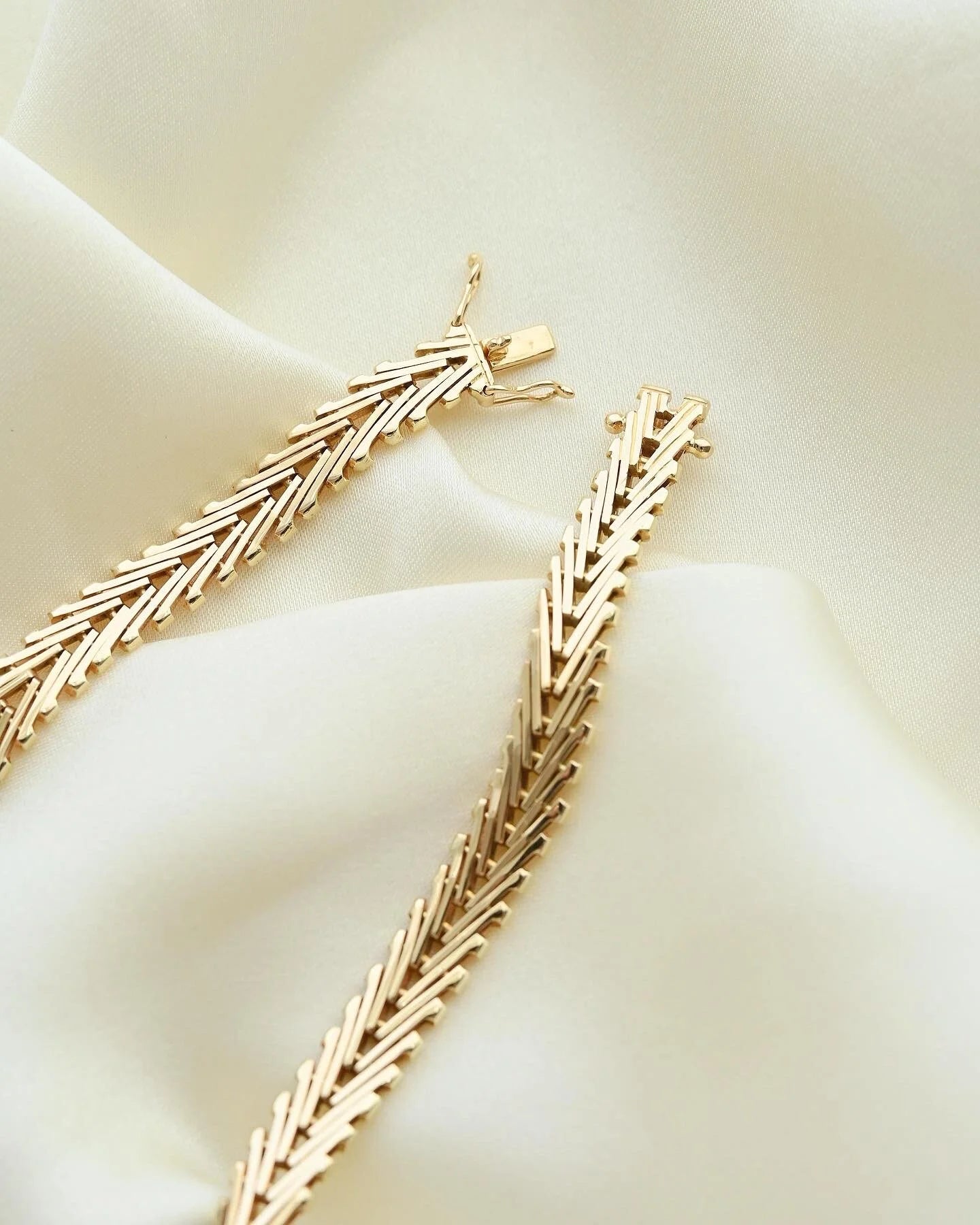 The Perfect Danish Mid Century Necklace 14K Gold 1965