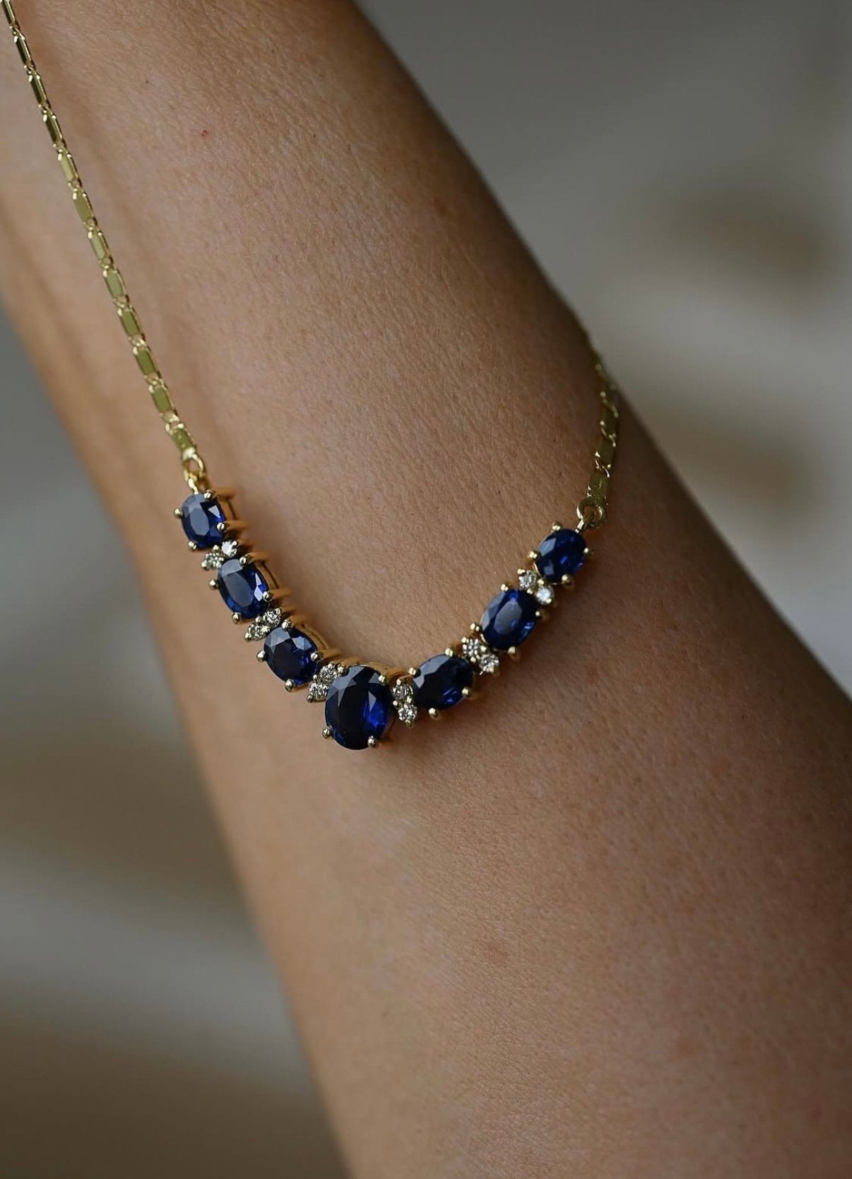Stunning Sapphire x Diamond Necklace 18K Gold