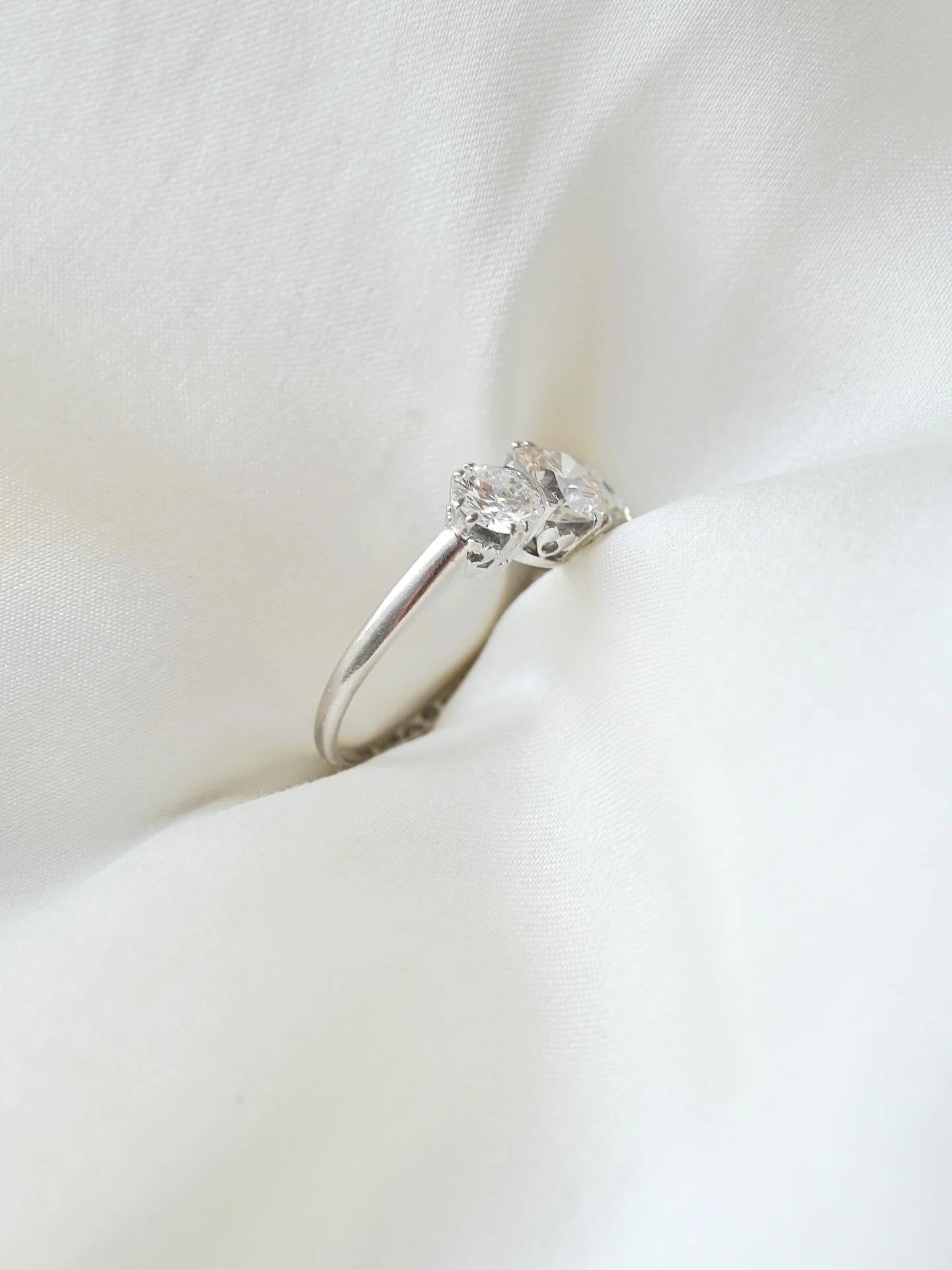 Rare Dreamy Three-stone Ring 2.11 Carats 18K White Gold 1957