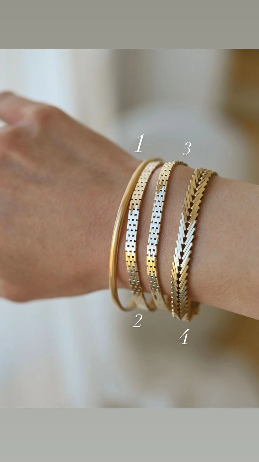 Most Asked About Vintage Styles 14-18K Gold Bracelets Mid Century
