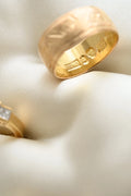 Soft Brushed 7.6 Grams Engraved Heavy Band 18K Gold 1948