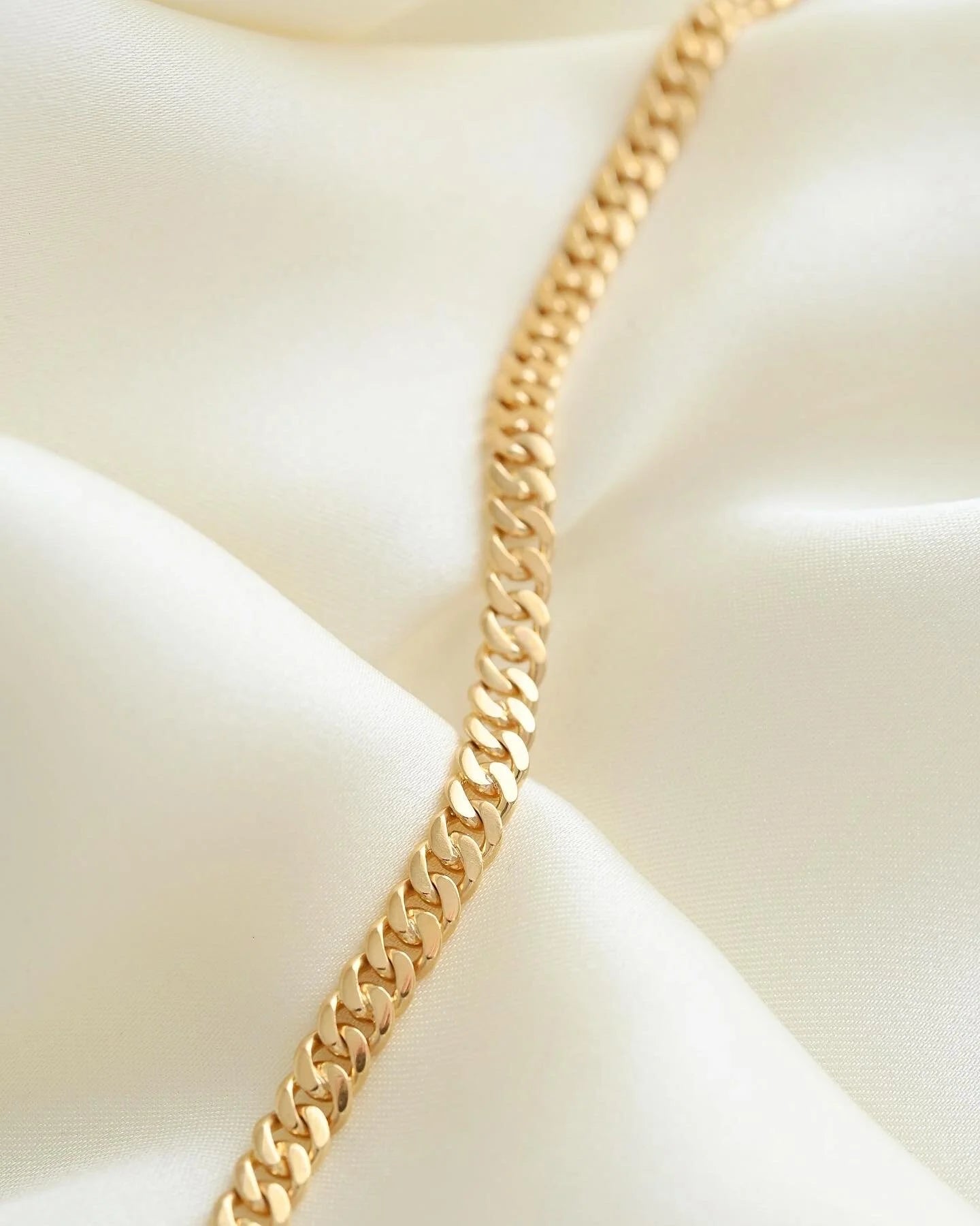 Rare Long 18K Solid Gold Antique Curb Link Chain Beg 1900s