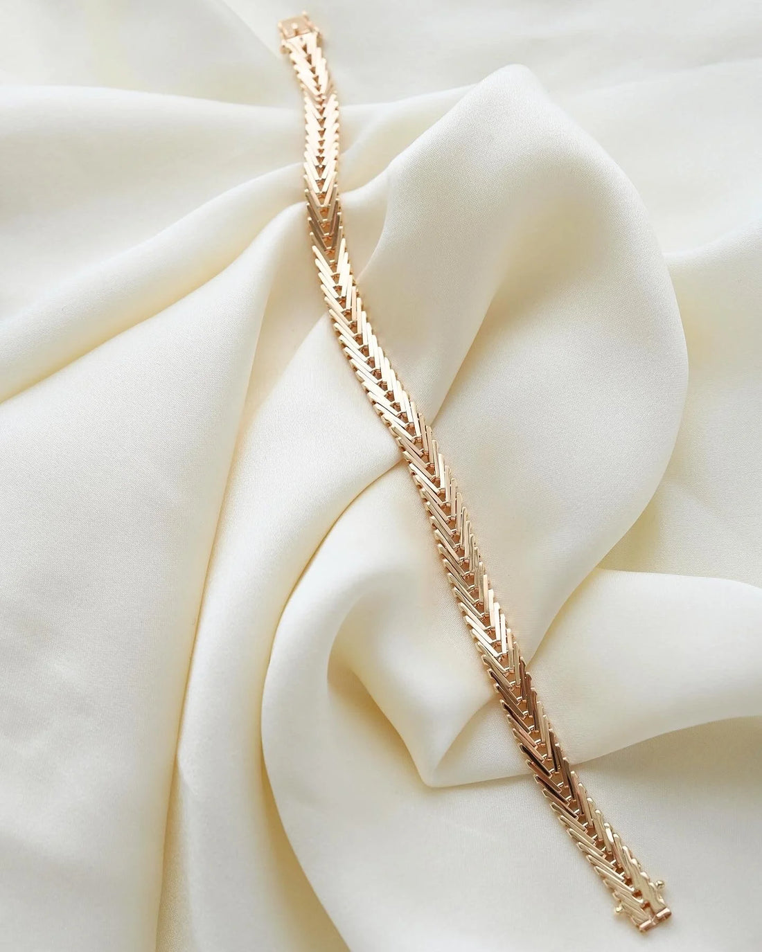 Perfect Danish Vintage Bracelet 14K Gold 1960s