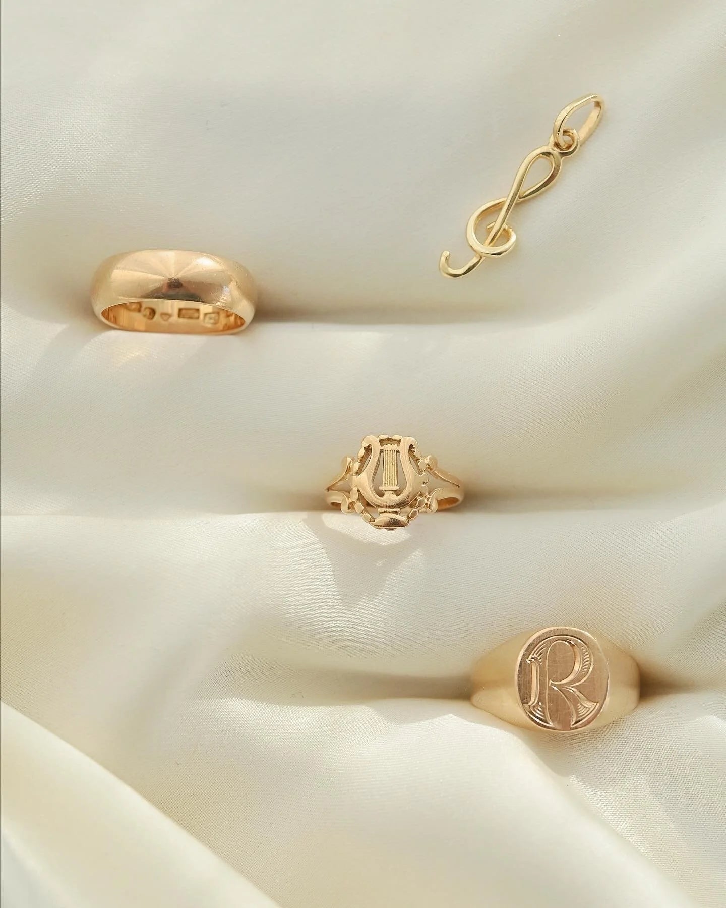 Key of G Pendant 14K Gold 1960