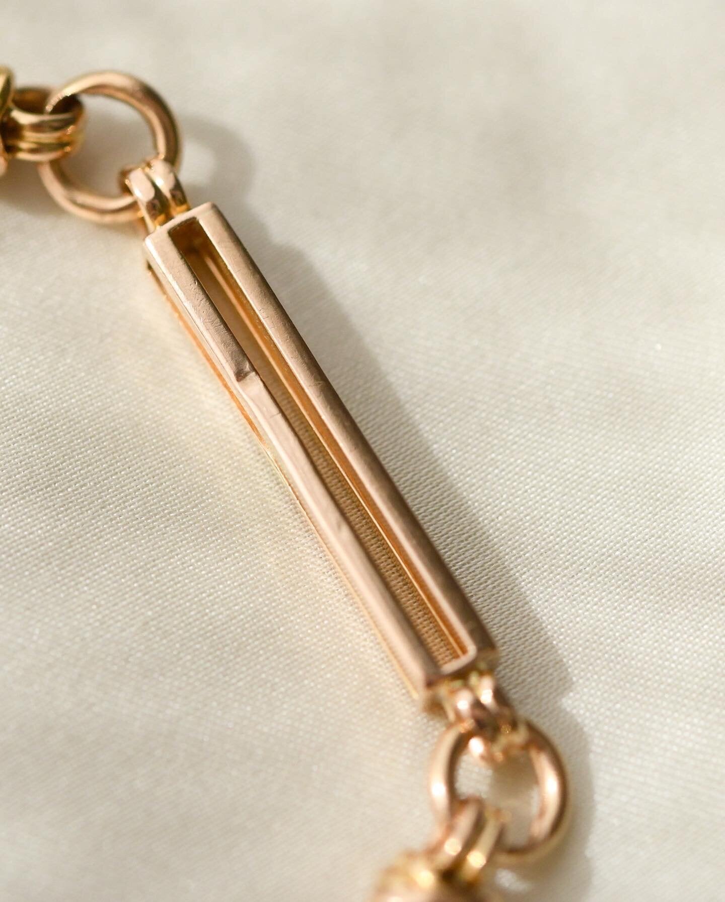 Gorgeous Antique Watch Chain Bracelet 18K Gold