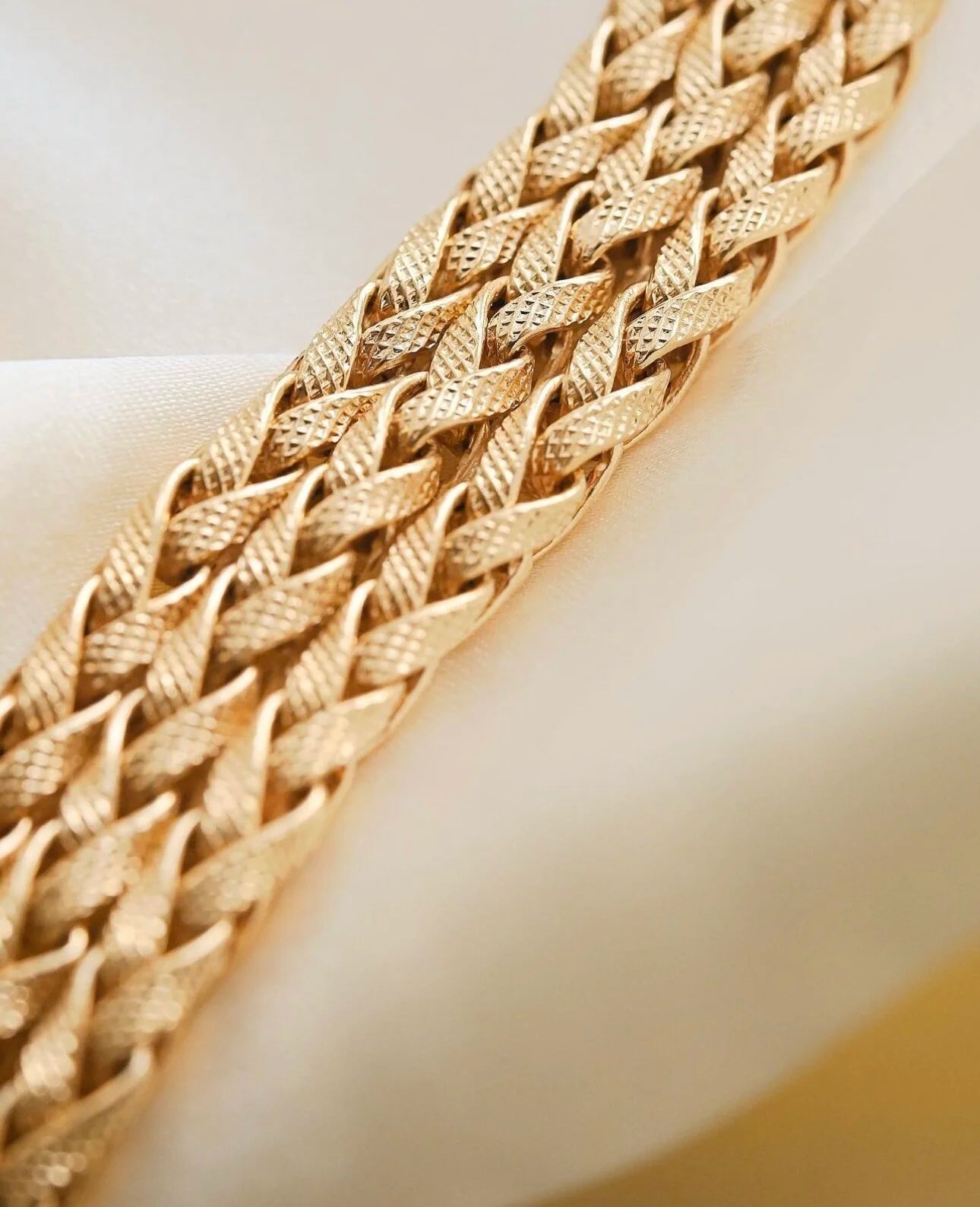 Heavy 27 Grams Italian Vintage Triple Mesh Rope Link Bracelet 18K Gold