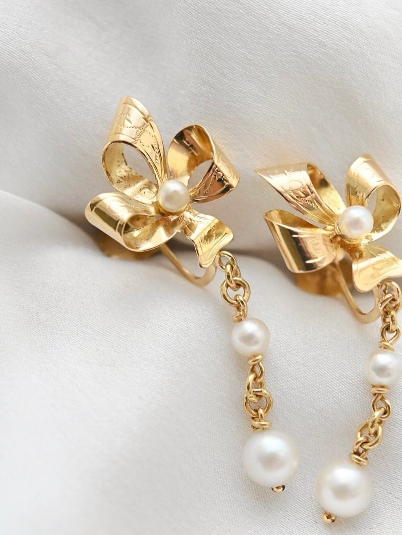Extraordinary Big Beautiful BOW Swedish Mid Century Earrings W Pearls 18K Gold 1948