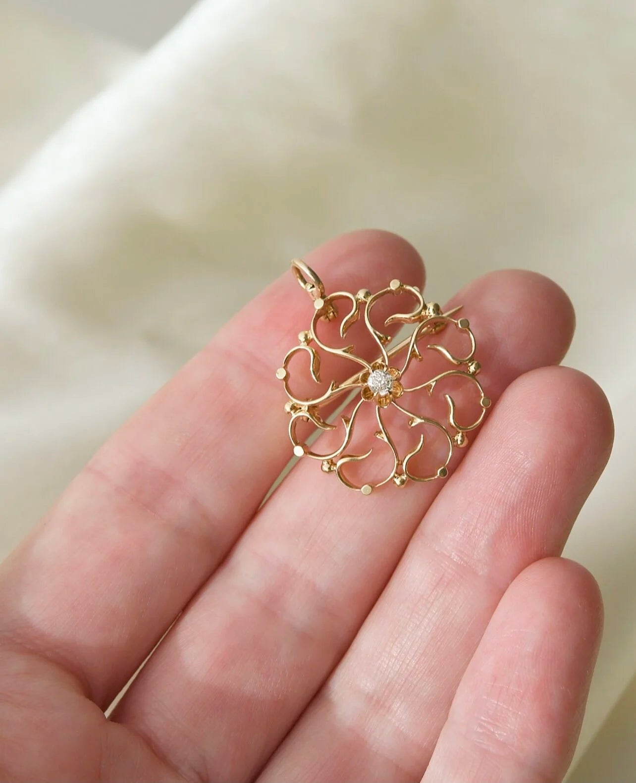 Antique Brooch Pendant 18K Gold 1910s
