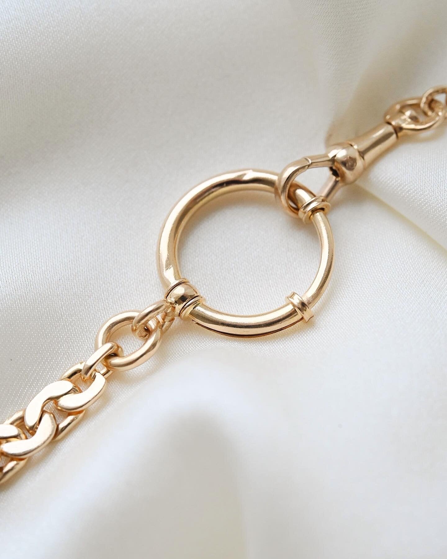 Antique Virola Link Watch Chain 18K Gold 1937