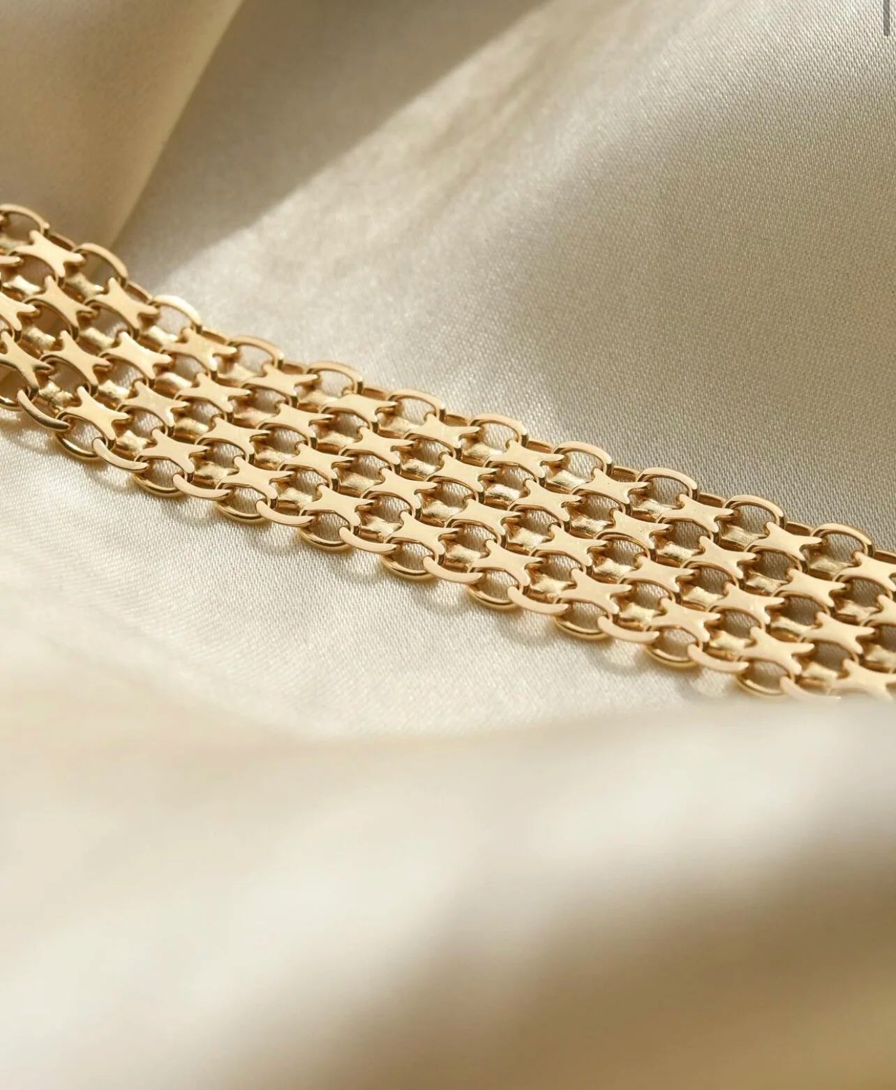 Sublime X link Bracelet 18K Gold 1954