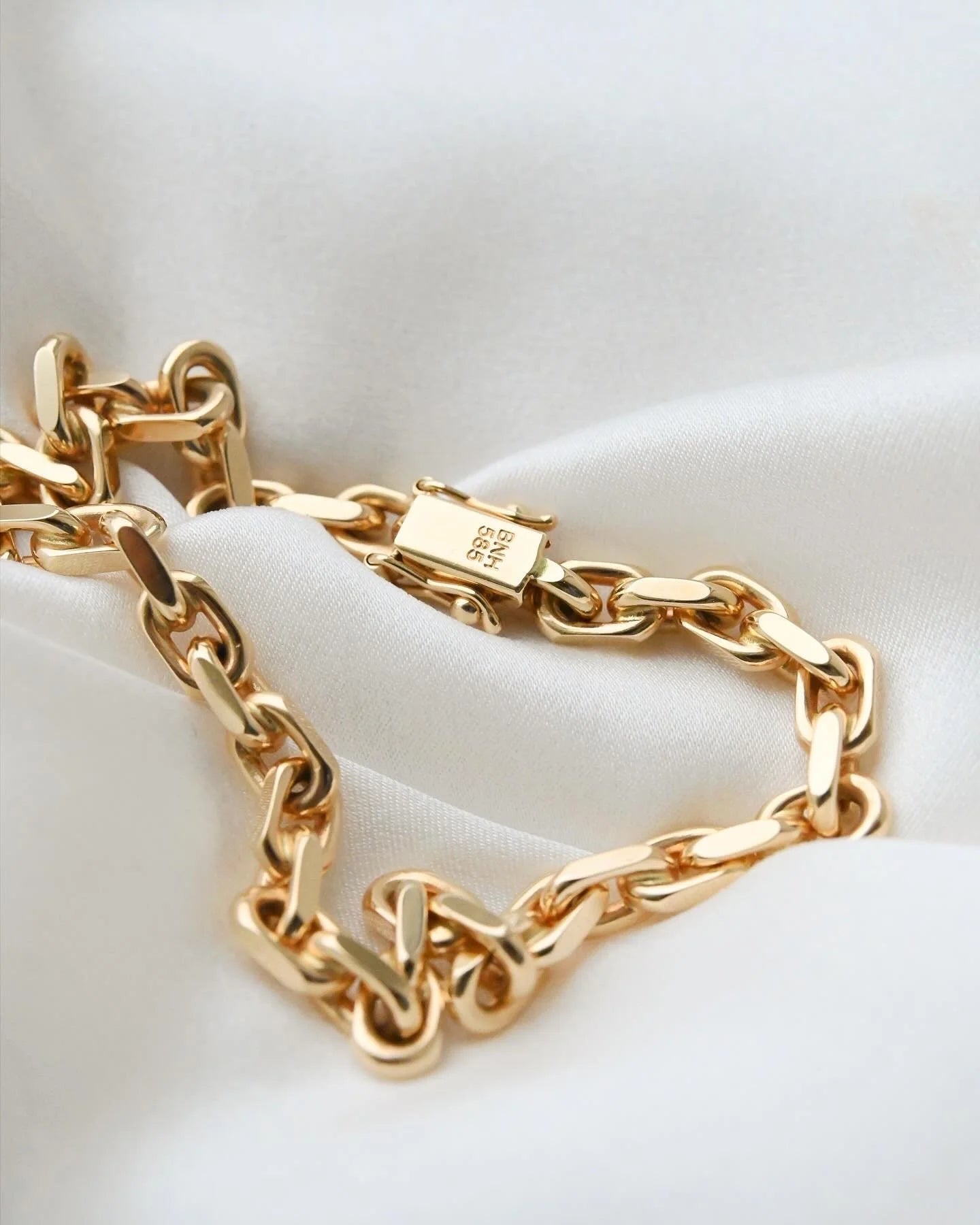 Magnificent Chunky Danish Vintage Biker Link Bracelet 14K Gold