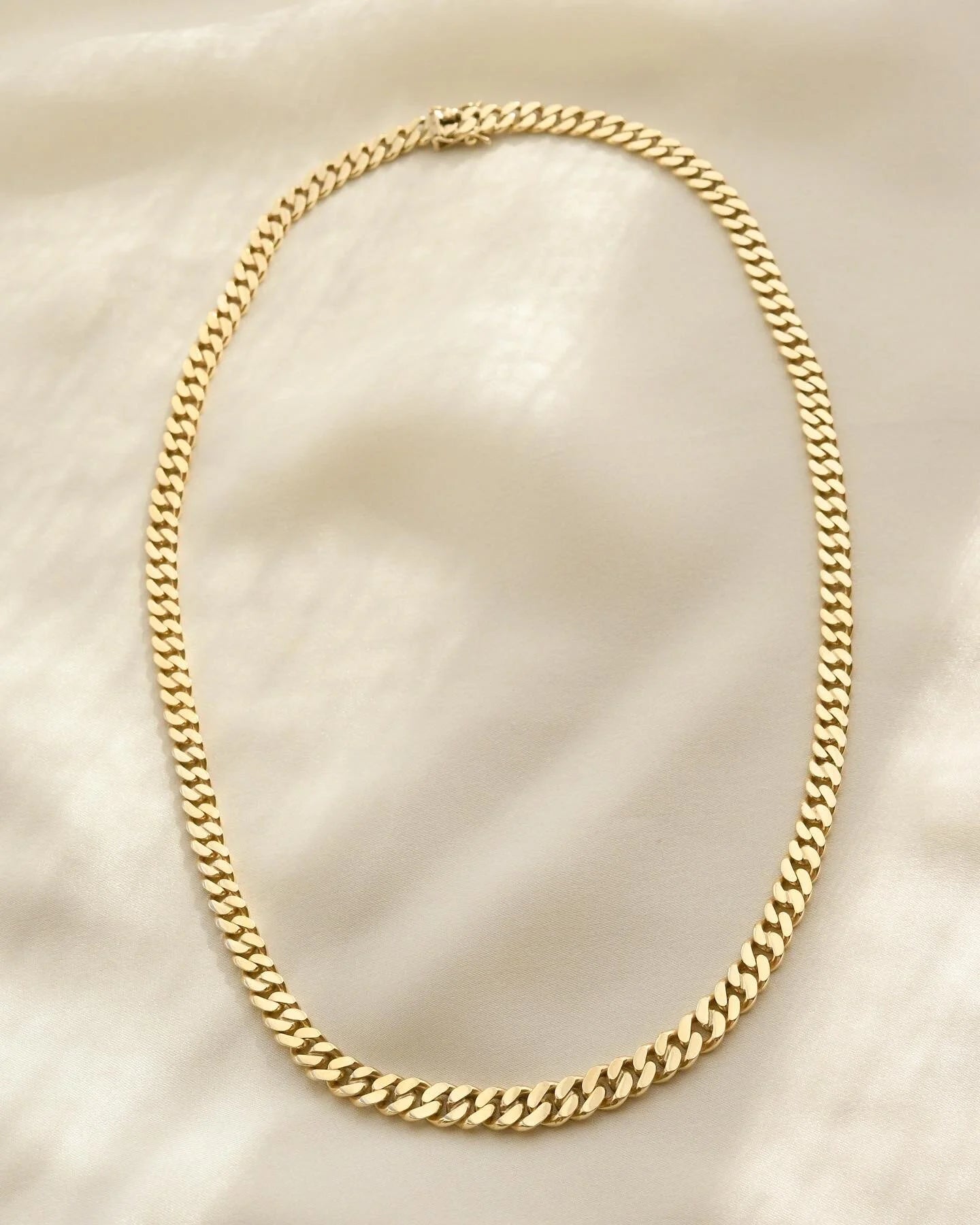 Sublime 30 Grams Curb Chain 14K Gold 1955-73