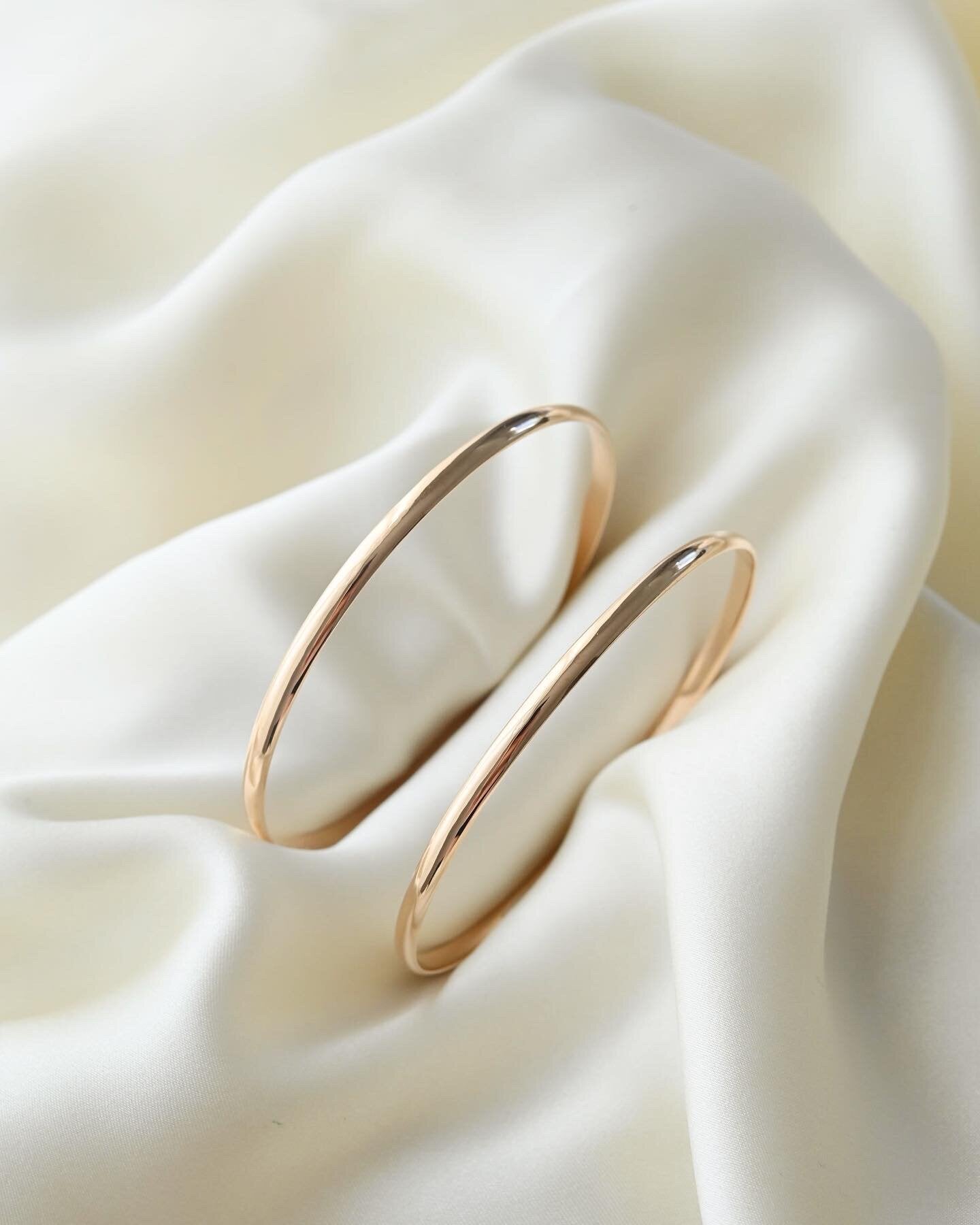 Selling Separately! Two Classic  Swedish Bangles 18K Gold 1969 and 1982
