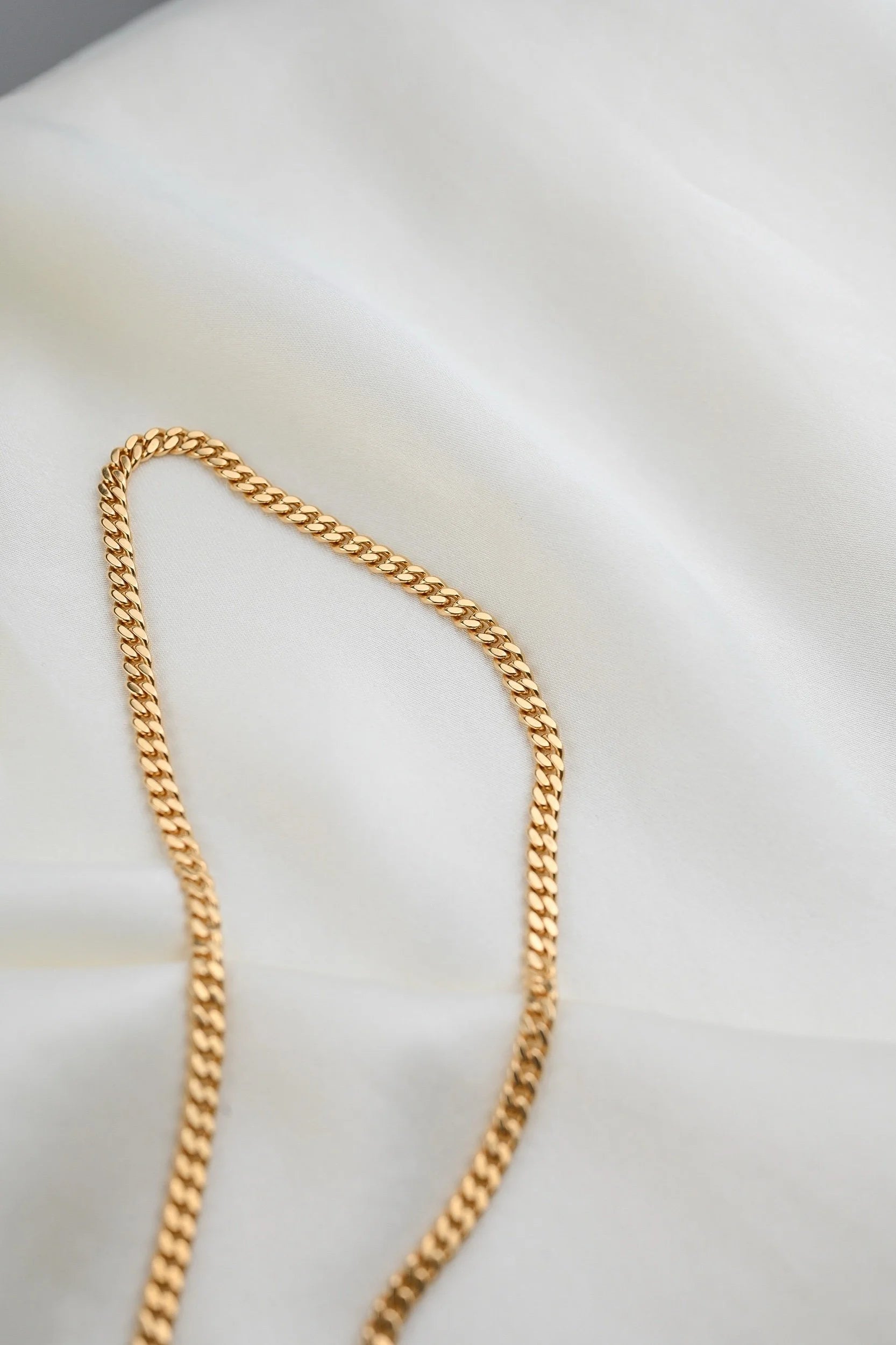 Extraordinary Beautiful Heavy Antique Watch Chain Necklace 18K Gold 1920s Sweden